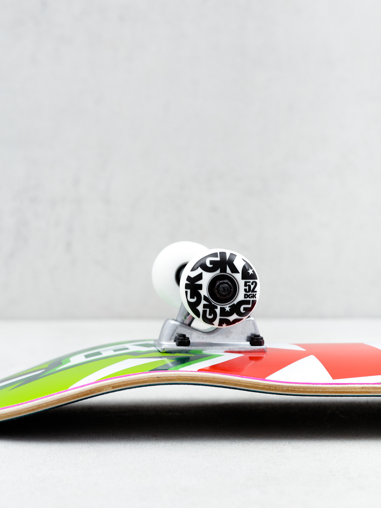Deskorolka DGK Do The Dgk (green/red)