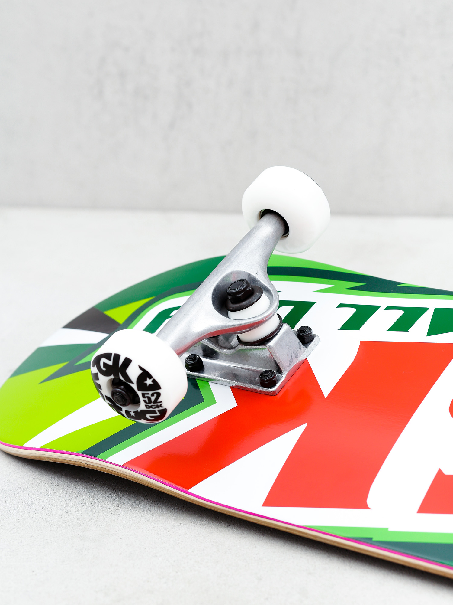 Deskorolka DGK Do The Dgk (green/red)