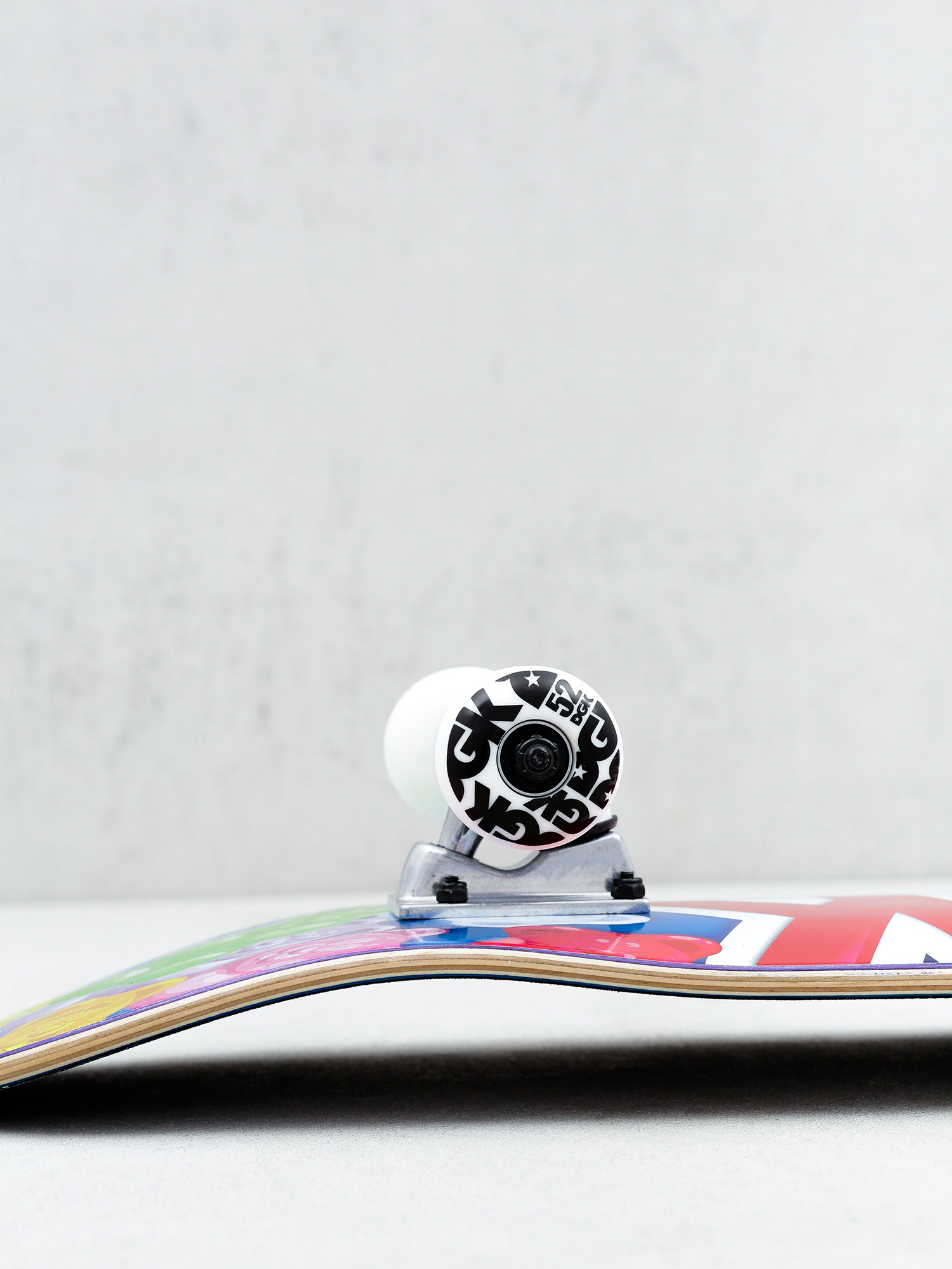 Deskorolka DGK Ghetto Flavor (multi)