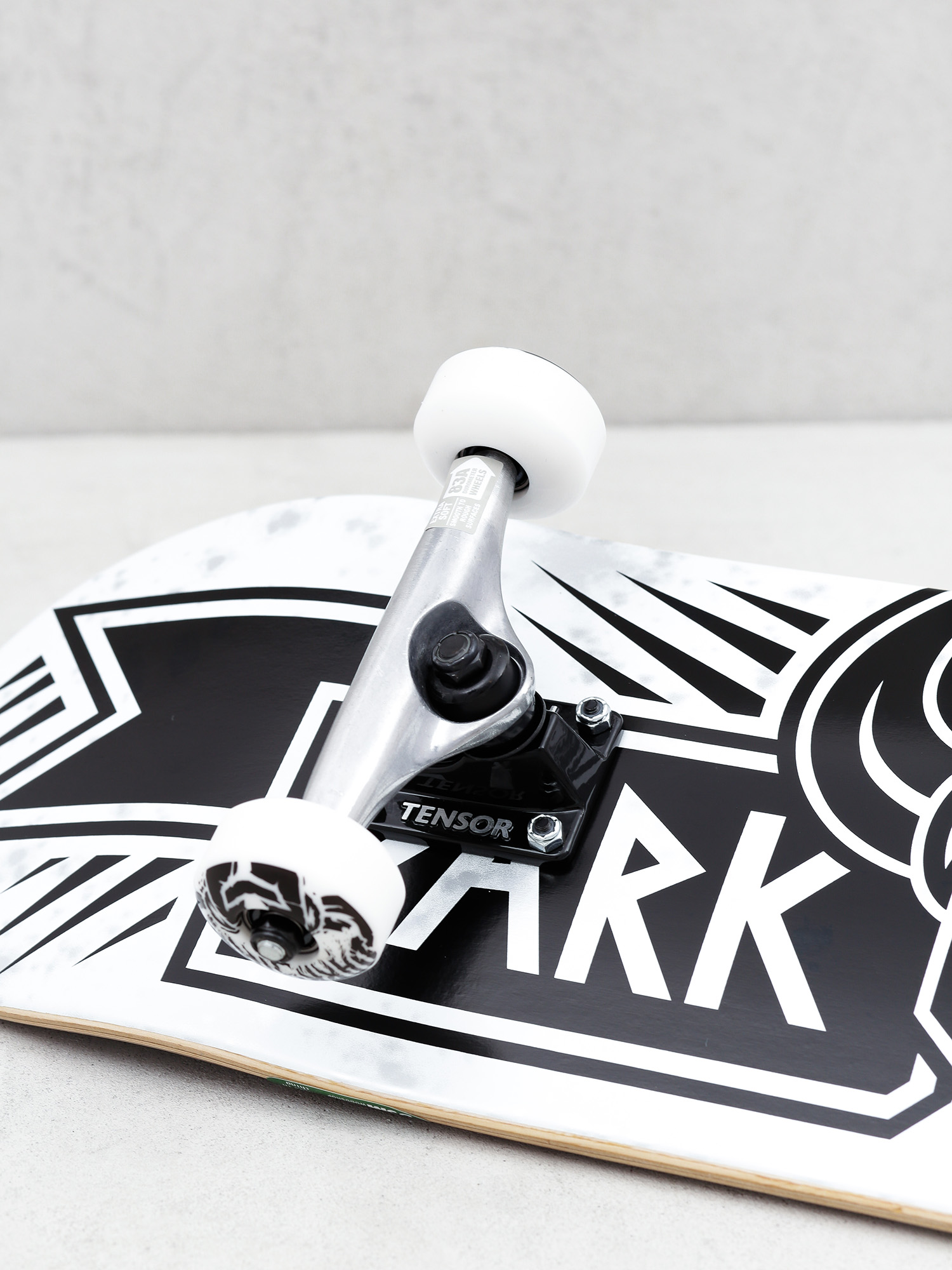 Deskorolka Darkstar Grand Fp Soft Wheels (white)