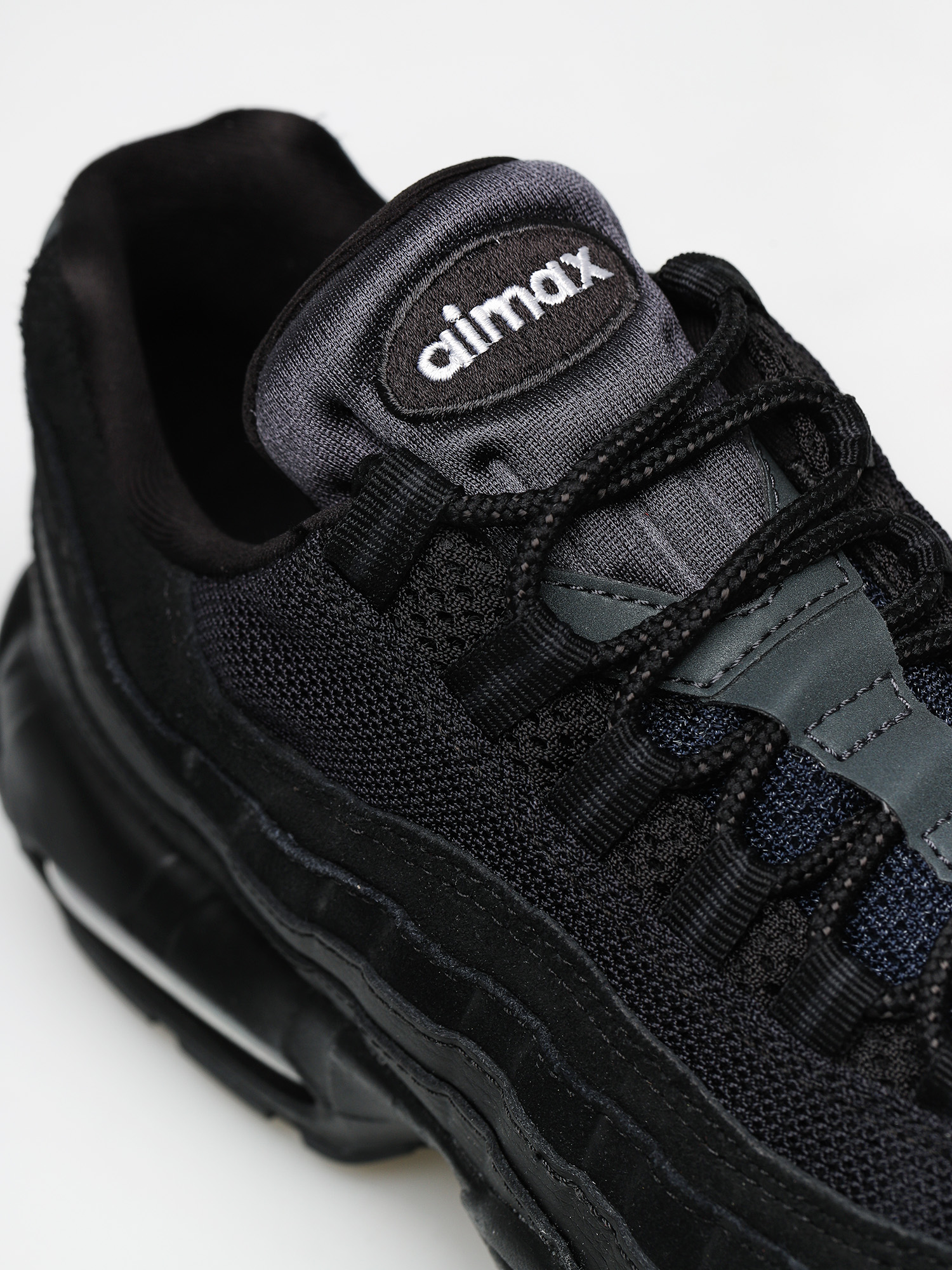 Buty Nike Air Max 95 Essential (black/black anthracite white)
