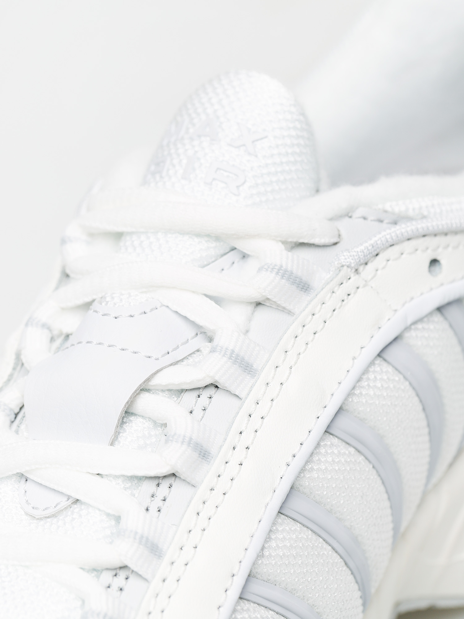 Buty Nike Air Max Tailwind Iv (white/white sail pure platinum)