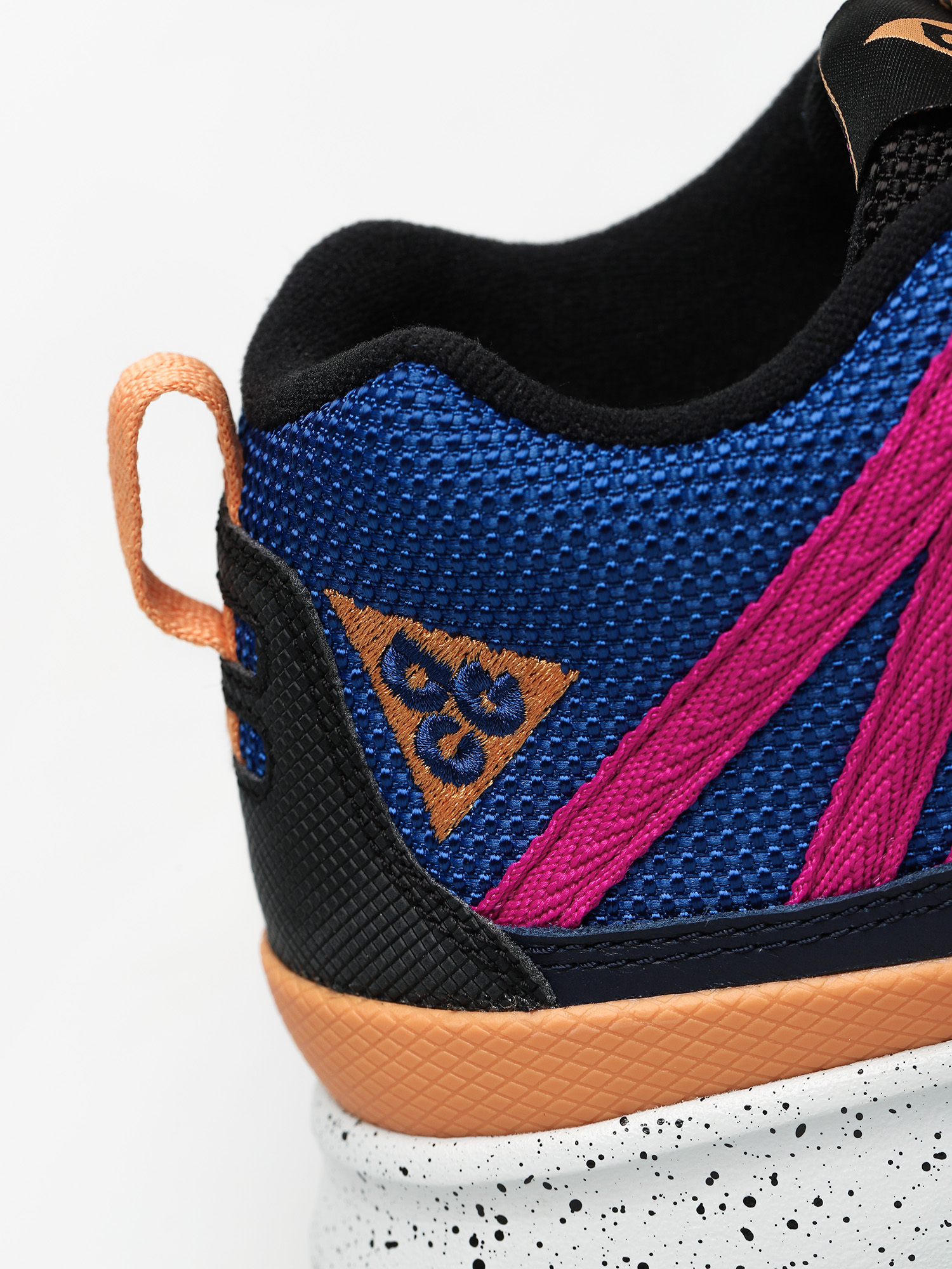 Buty Nike Okwahn II ACG (obsidian/fuel orange indigo force)