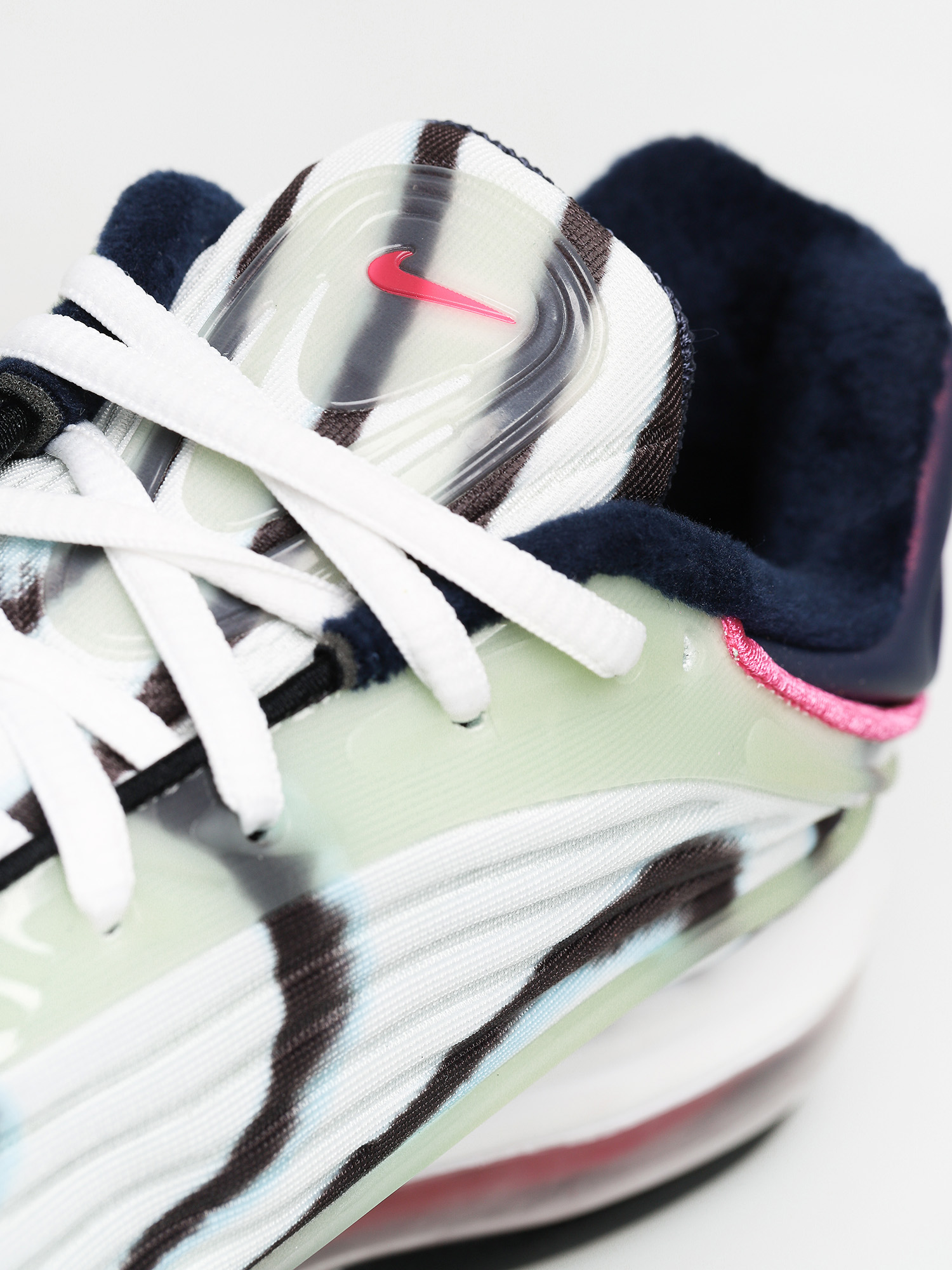 Buty Nike Air Max Deluxe (enamel green/metallic silver obsidian)