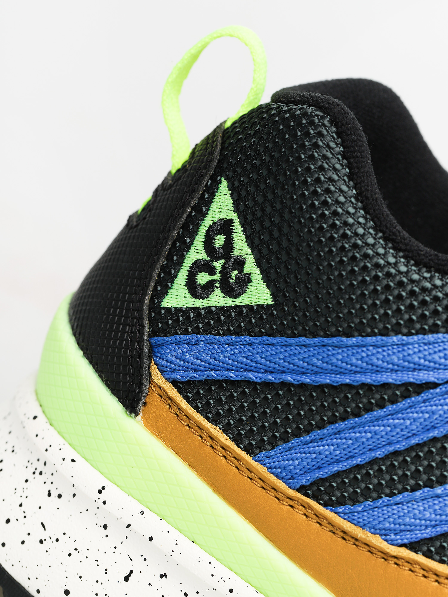 Buty Nike Okwahn II ACG (dark citron/volt glow outdoor green)