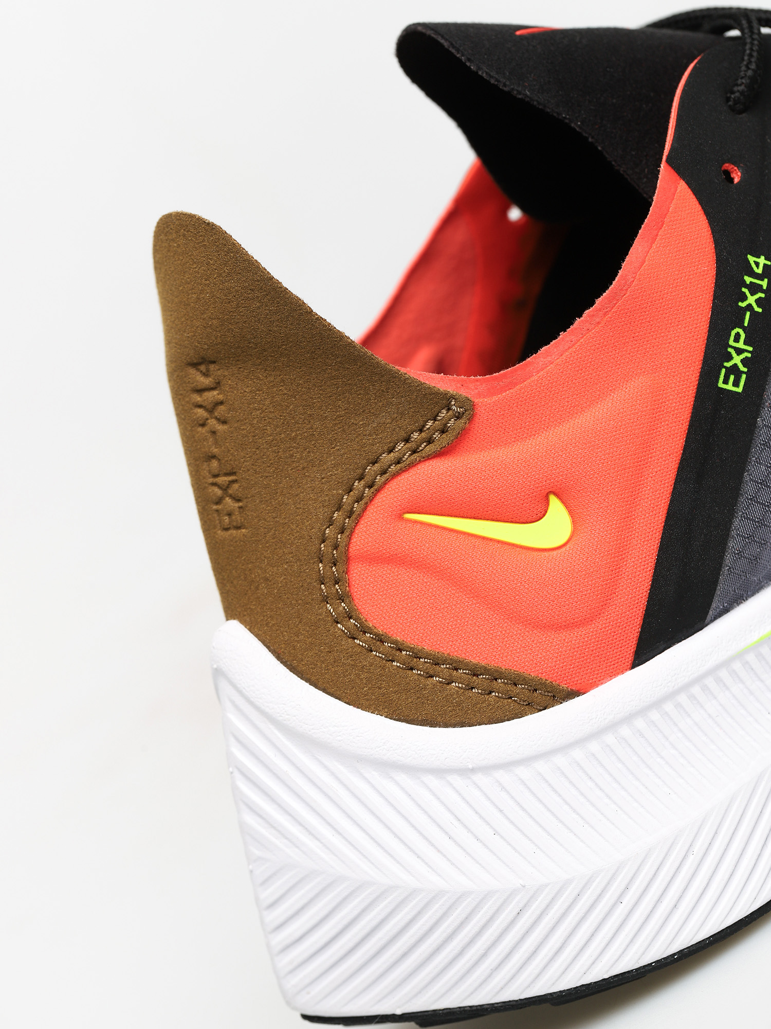 Buty Nike EXP-X14 (black/volt total crimson dark grey)