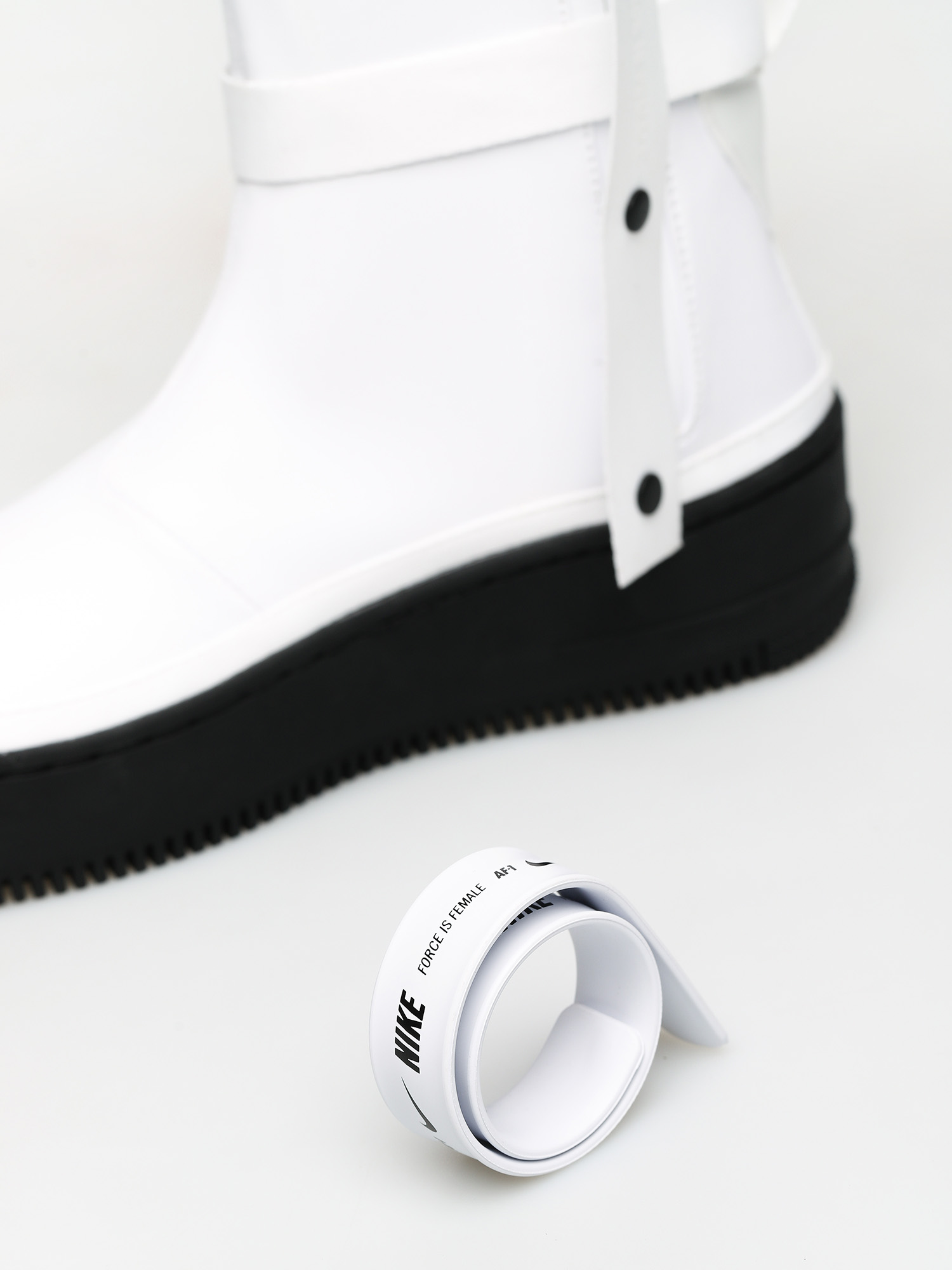 Buty Nike Air Force 1 Sage High Wmn (white/white black)