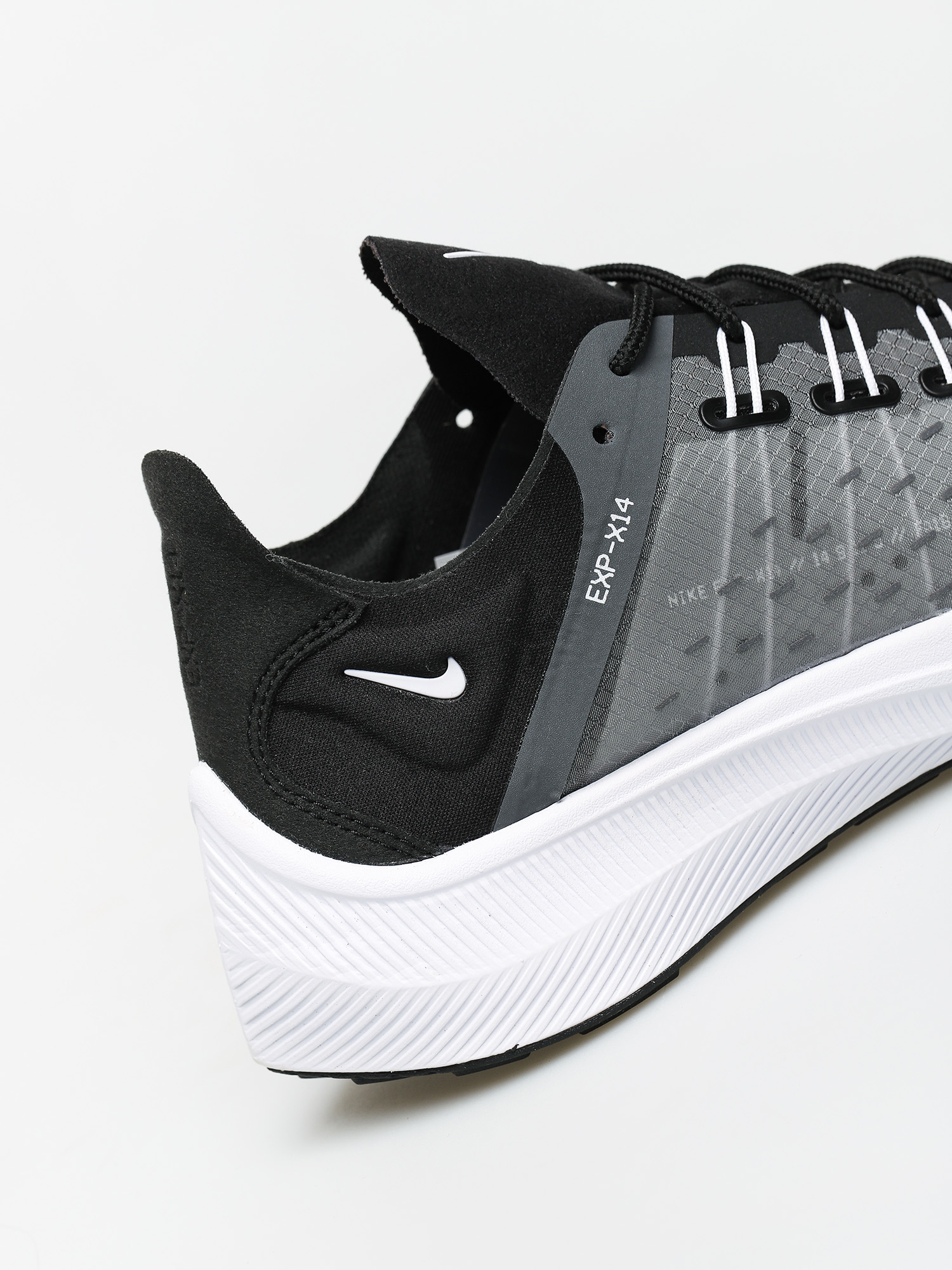 Buty Nike EXP-X14 Wmn (black/dark grey white wolf grey)