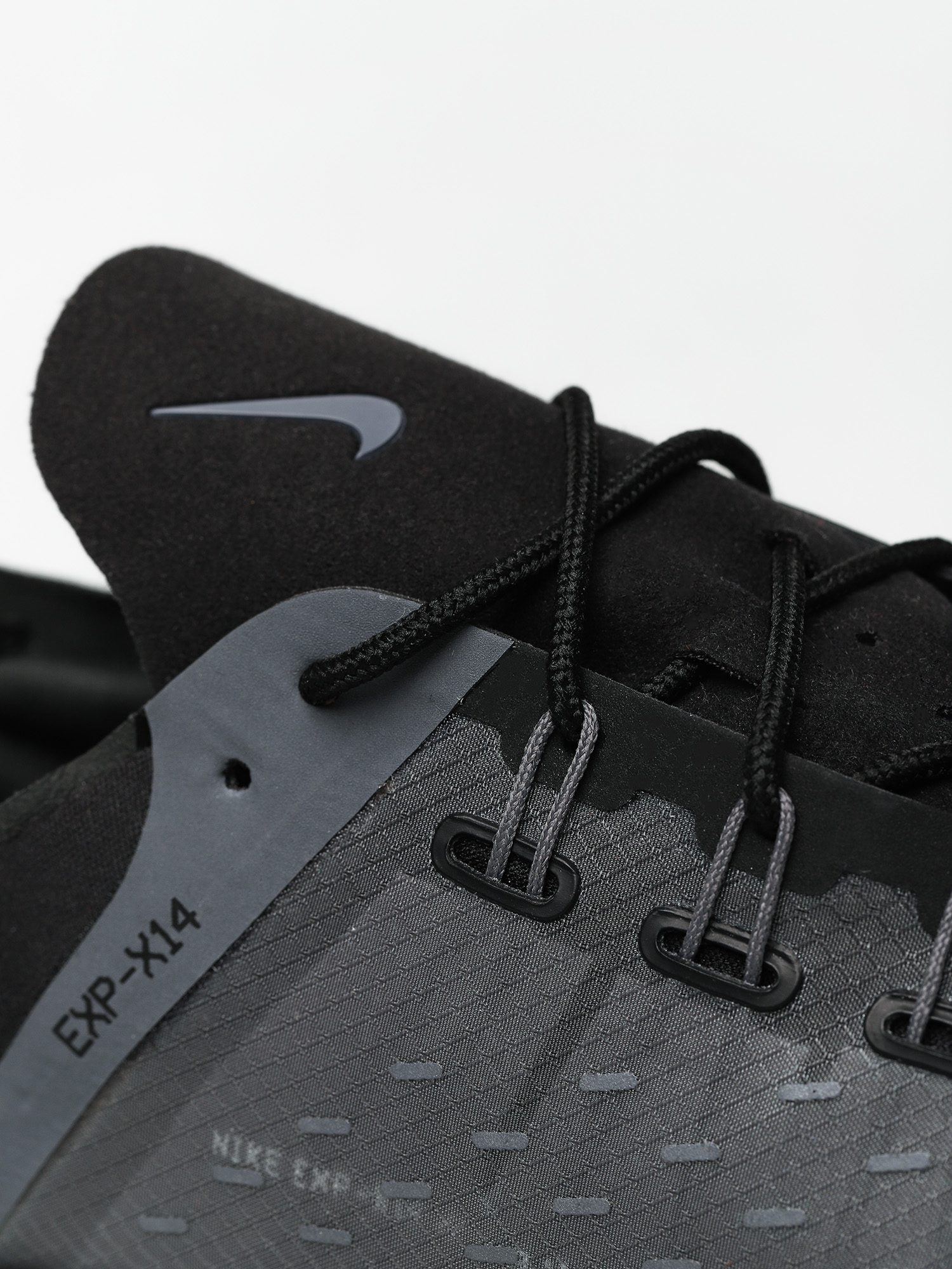 Buty Nike EXP-X14 (black/dark grey wolf grey)