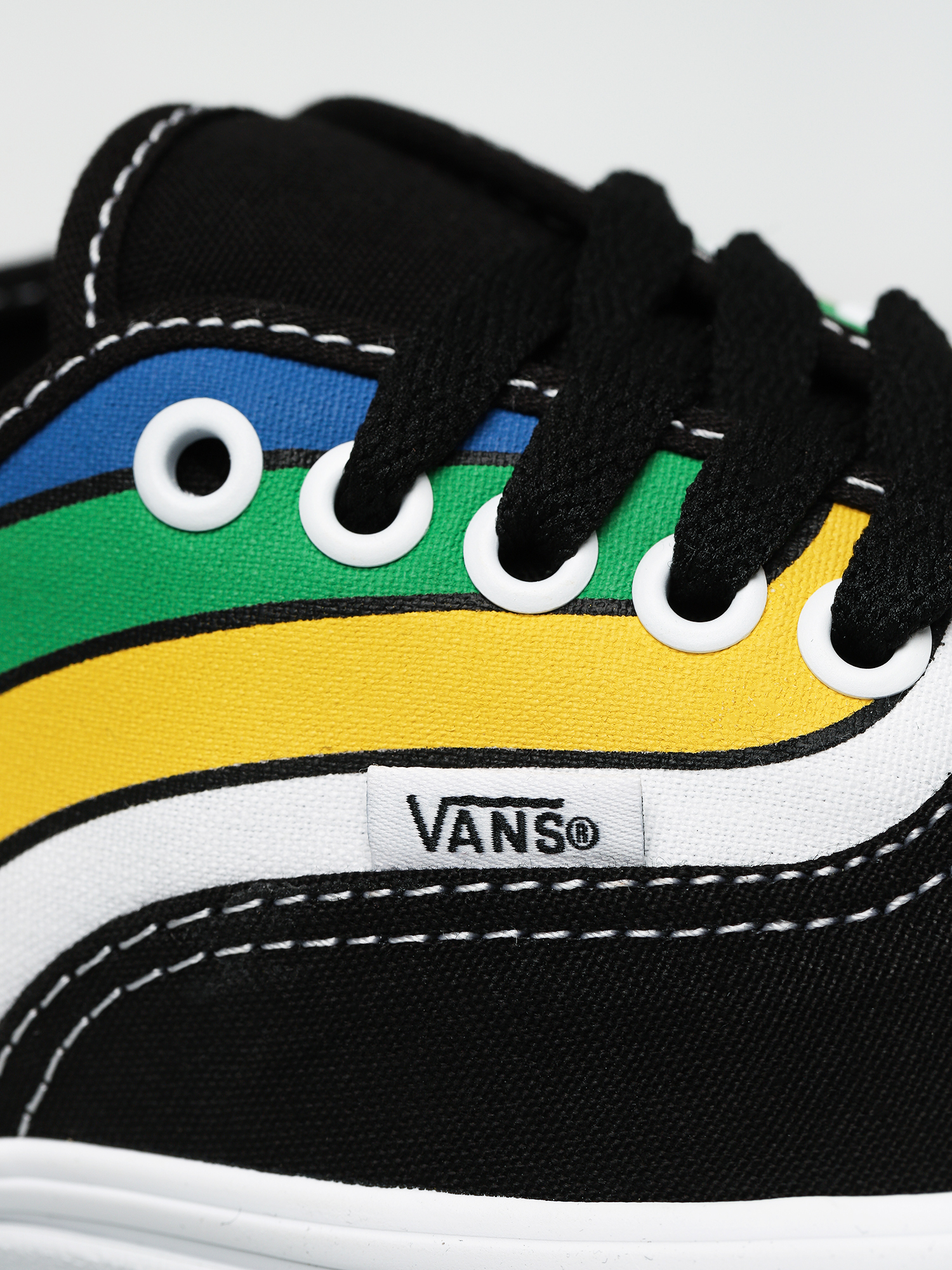 Buty Vans Authentic (refract/black/true white)