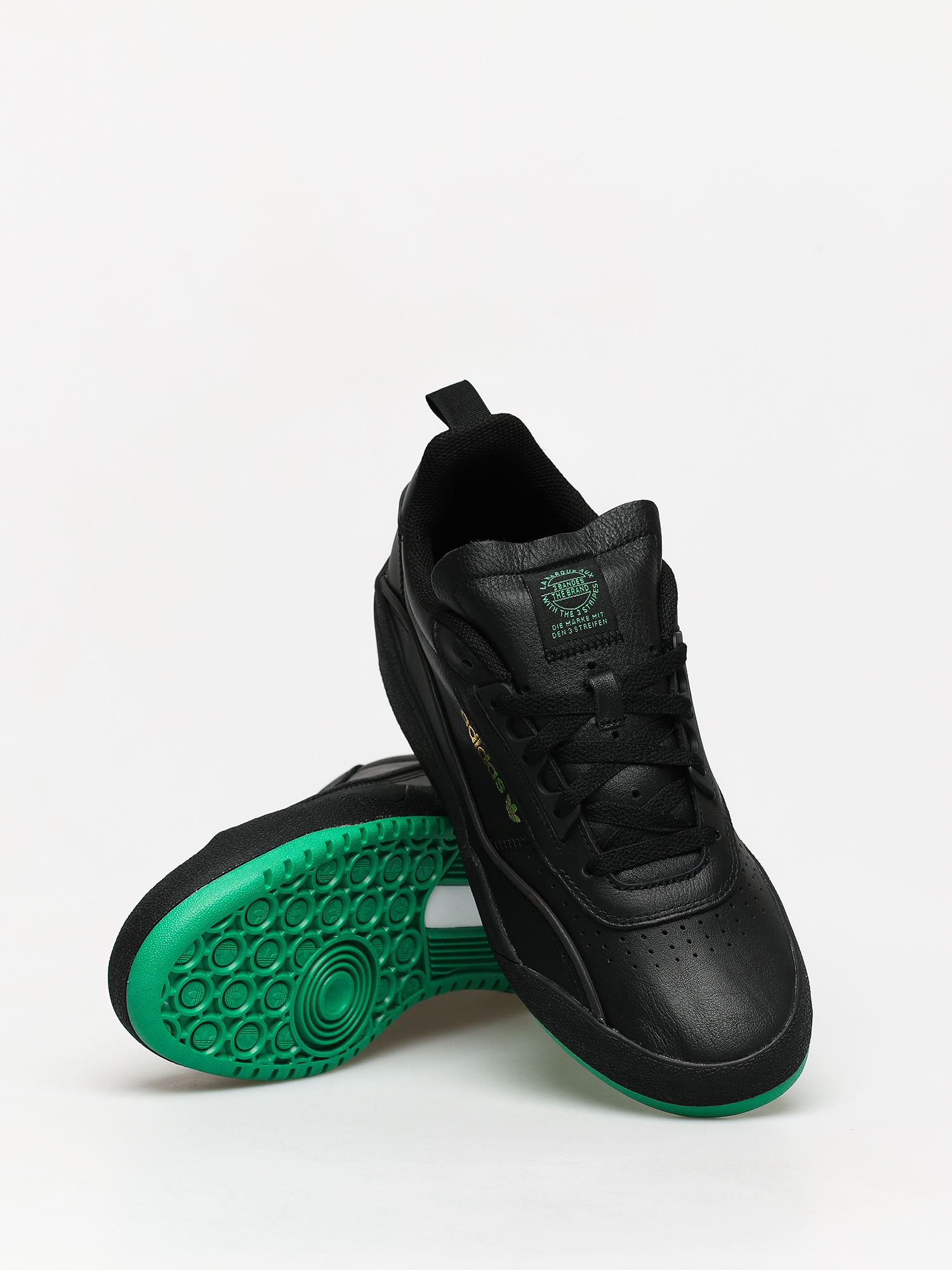 Buty adidas Liberty Cup (cblack/ftwwht/goldmt)