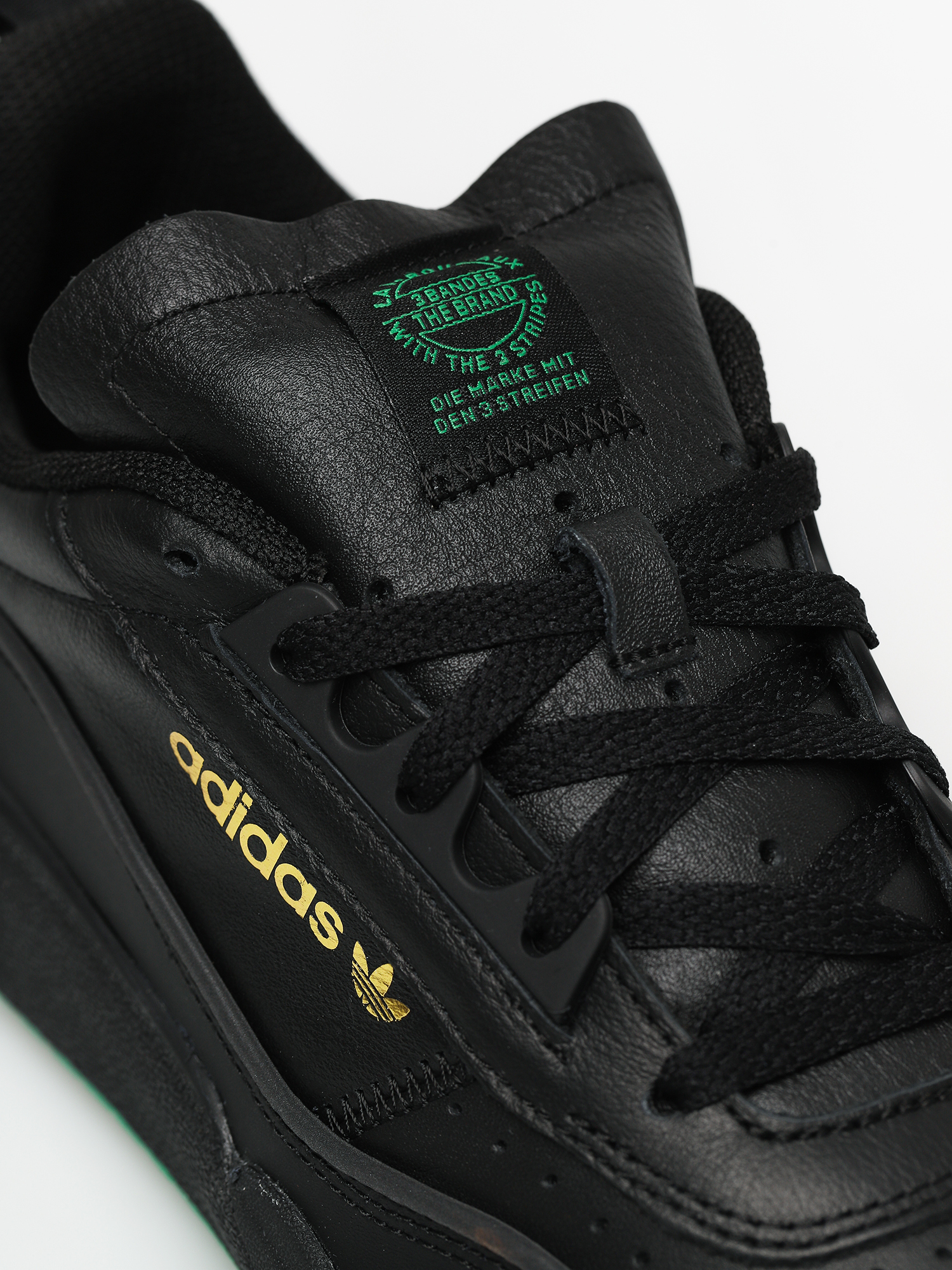 Buty adidas Liberty Cup (cblack/ftwwht/goldmt)