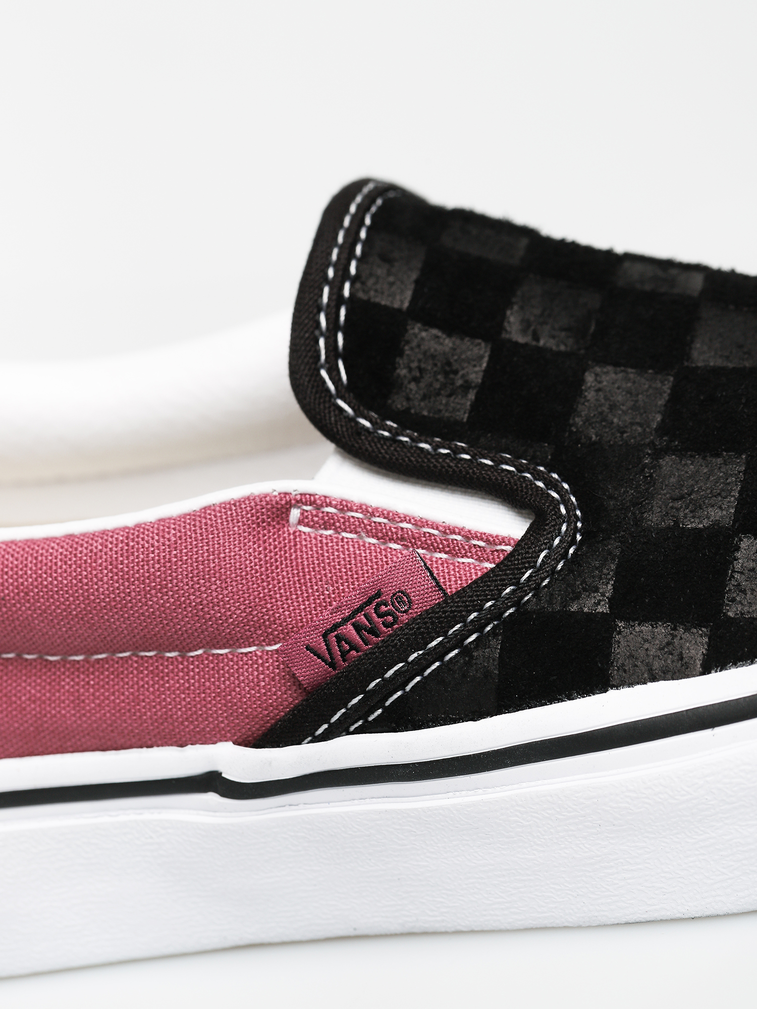 Buty Vans Classic Slip On (deboss blkhthrrs)