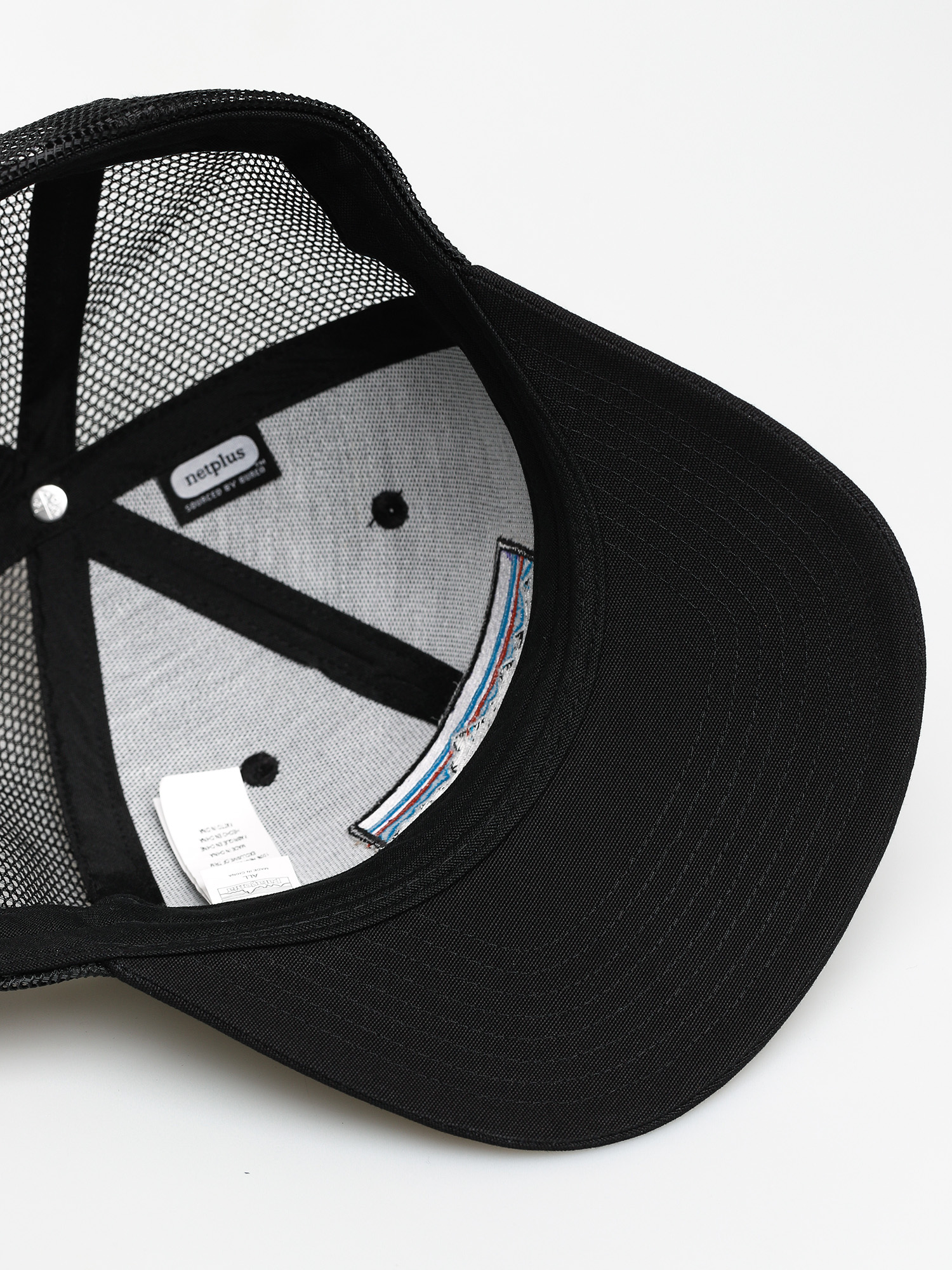 Czapka z daszkiem Patagonia P6 Logo Trucker ZD (black)