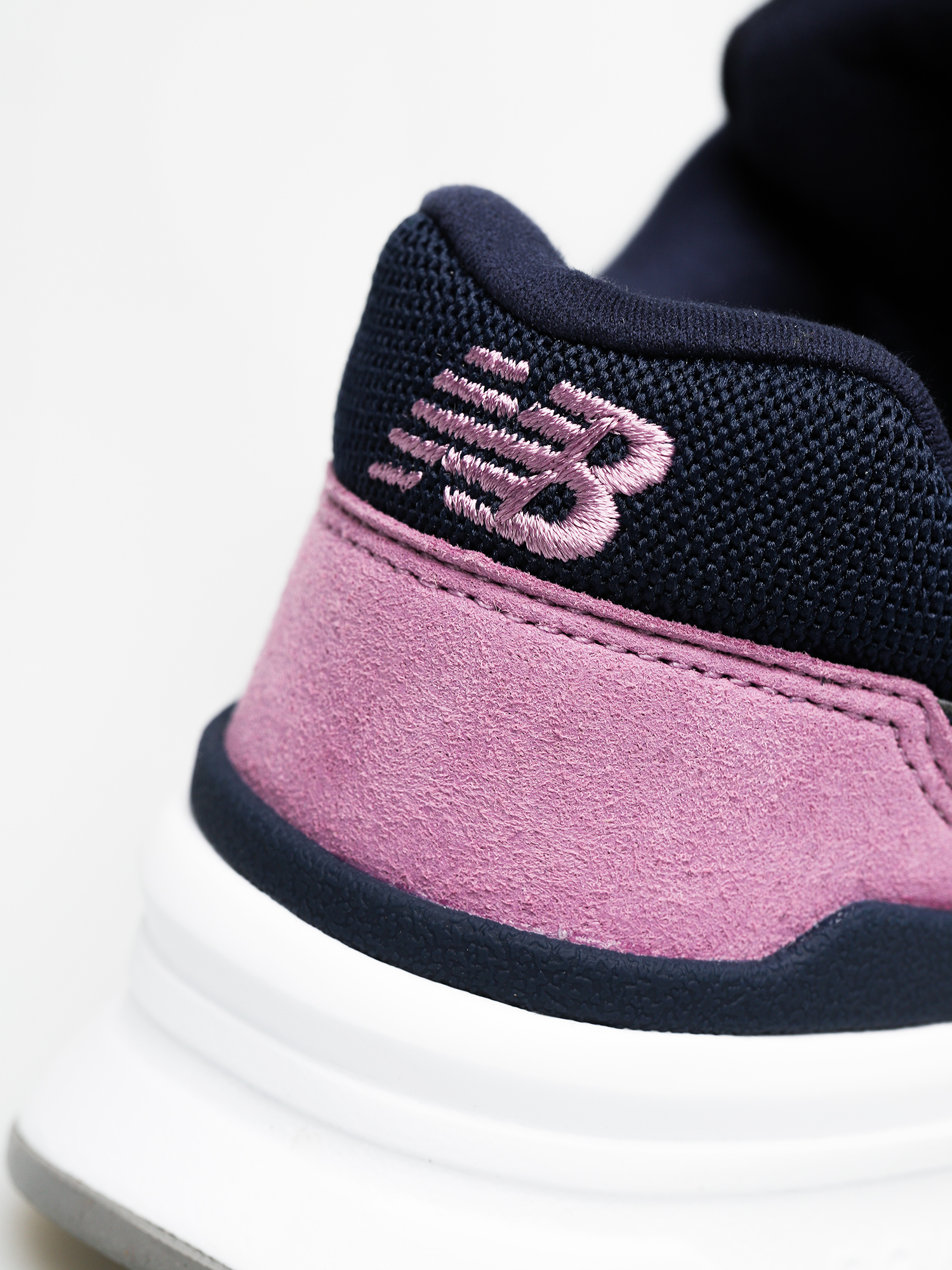 Buty New Balance 997 Wmn (navy)