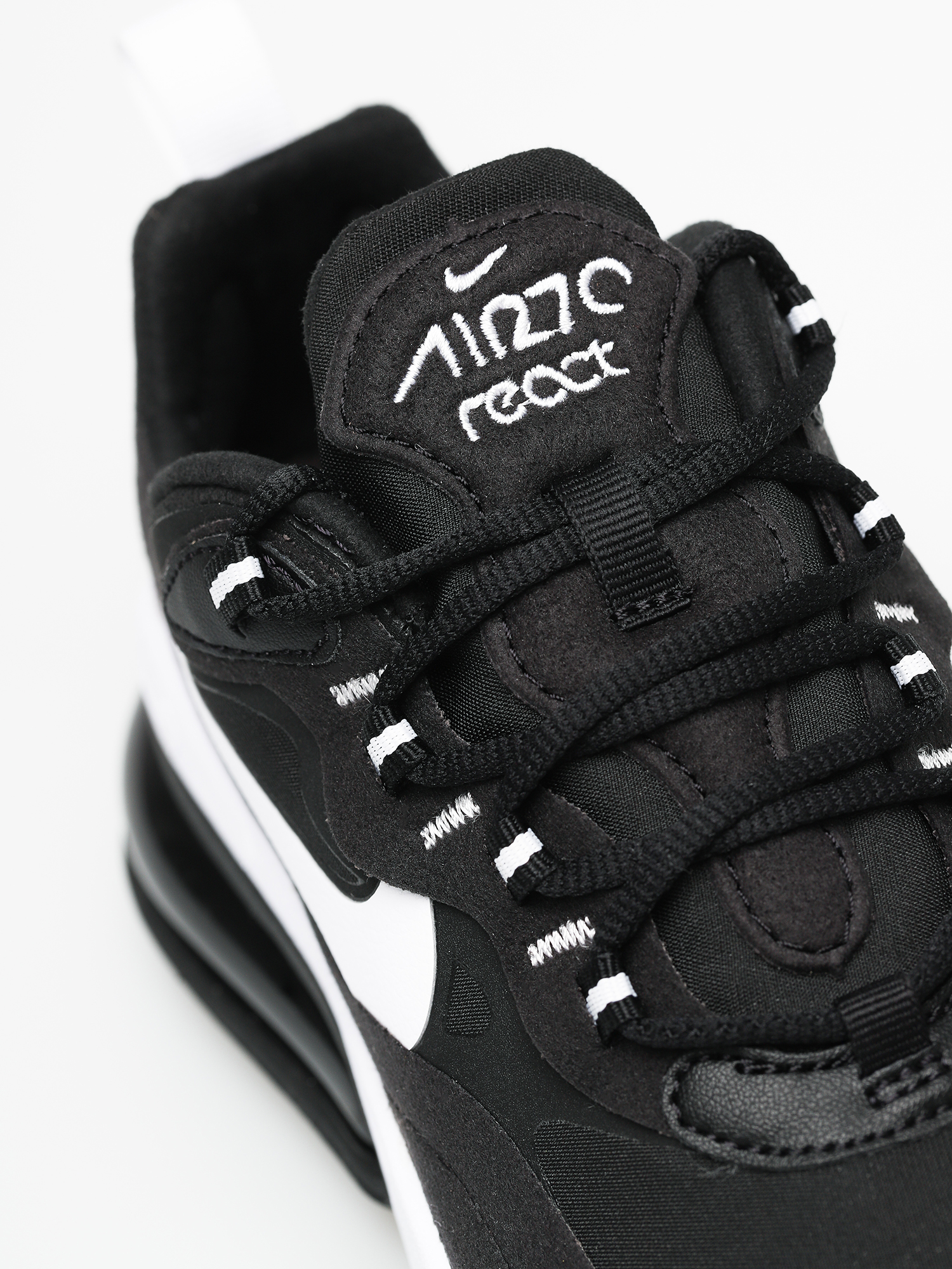 Buty Nike Air Max 270 React Wmn (black/white black)