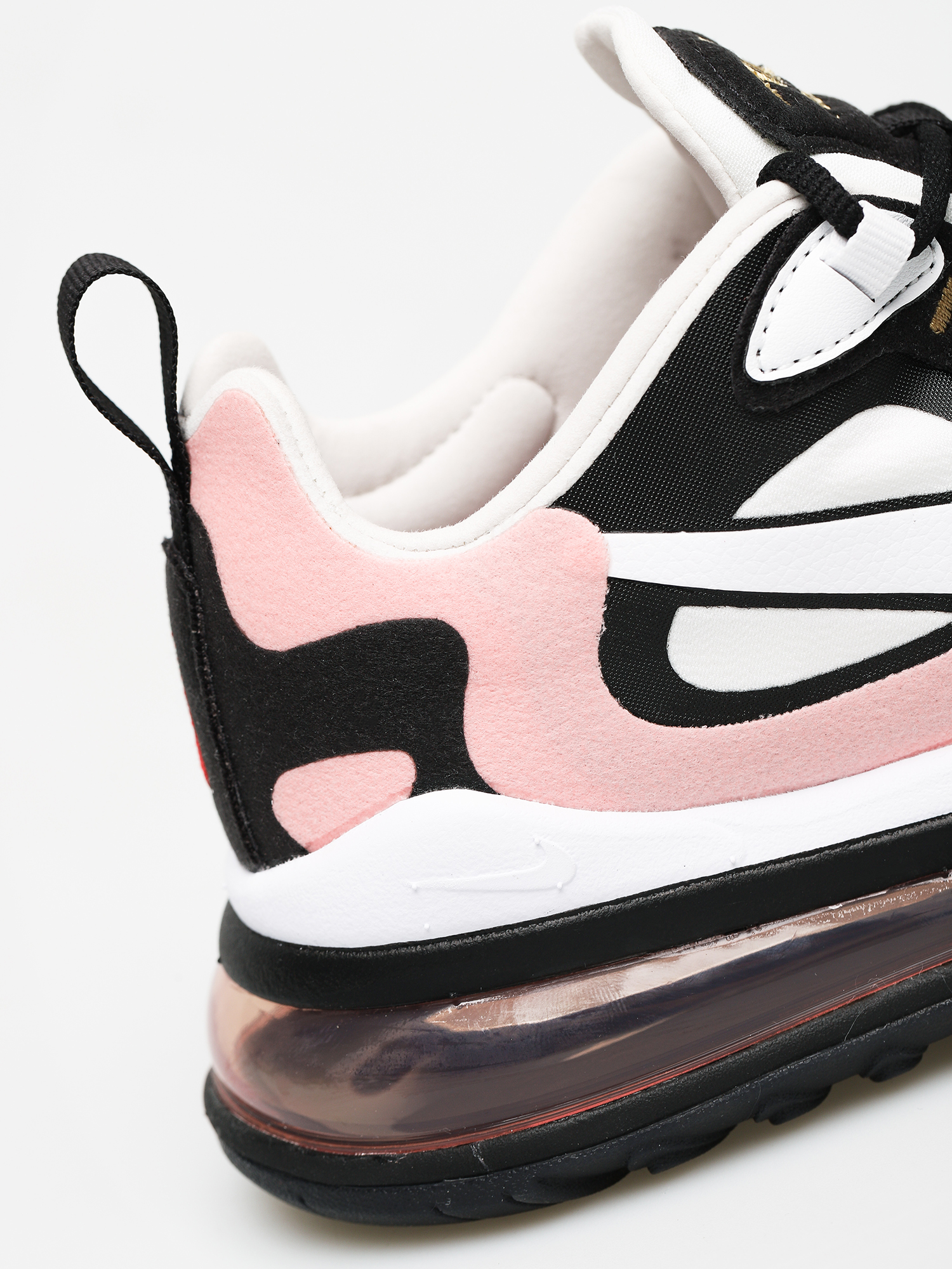 Buty Nike Air Max 270 React Wmn (black/white bleached coral metallic gold)