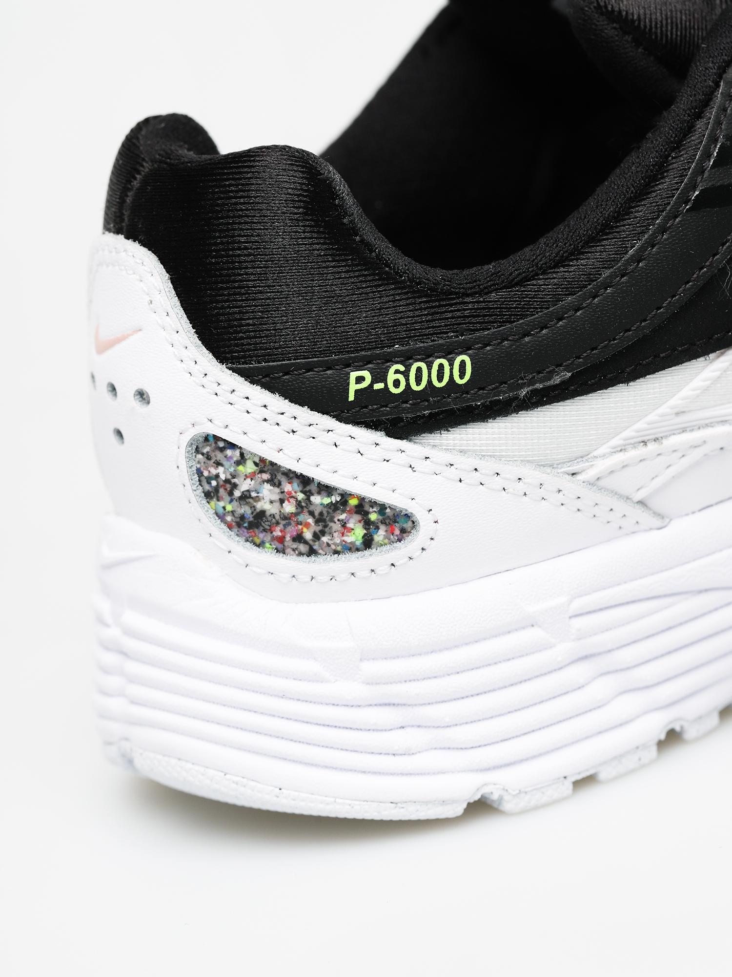 Buty Nike P 6000 Se Wmn (black/multi color white coral stardust)