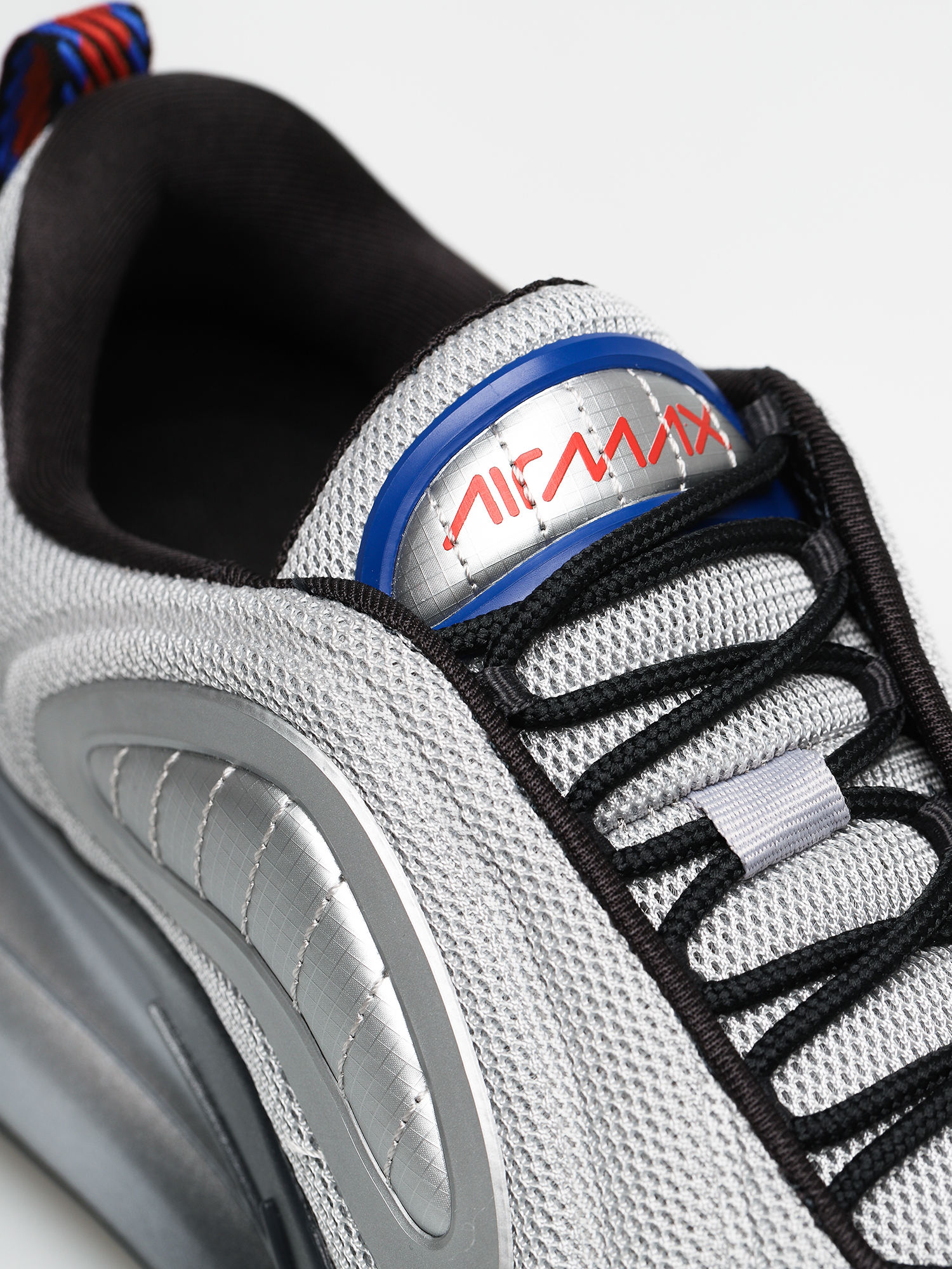 Buty Nike Air Max 720 (metallic silver/off noir cosmic clay)