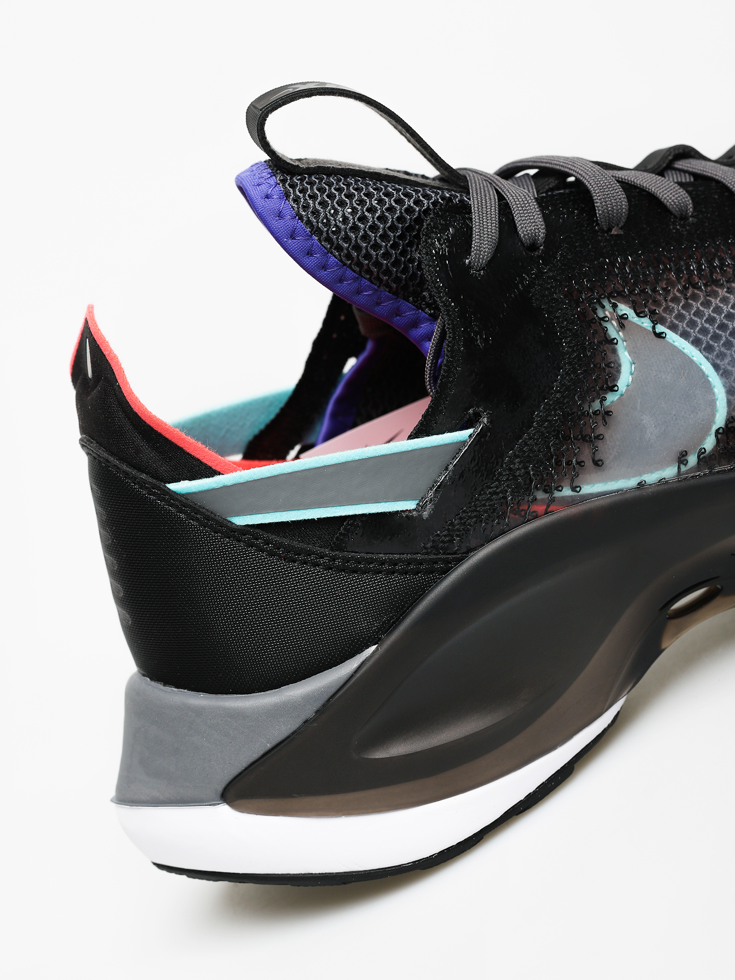 Buty Nike Dimsix Signal Fk (black/dark grey red orbit rush violet)