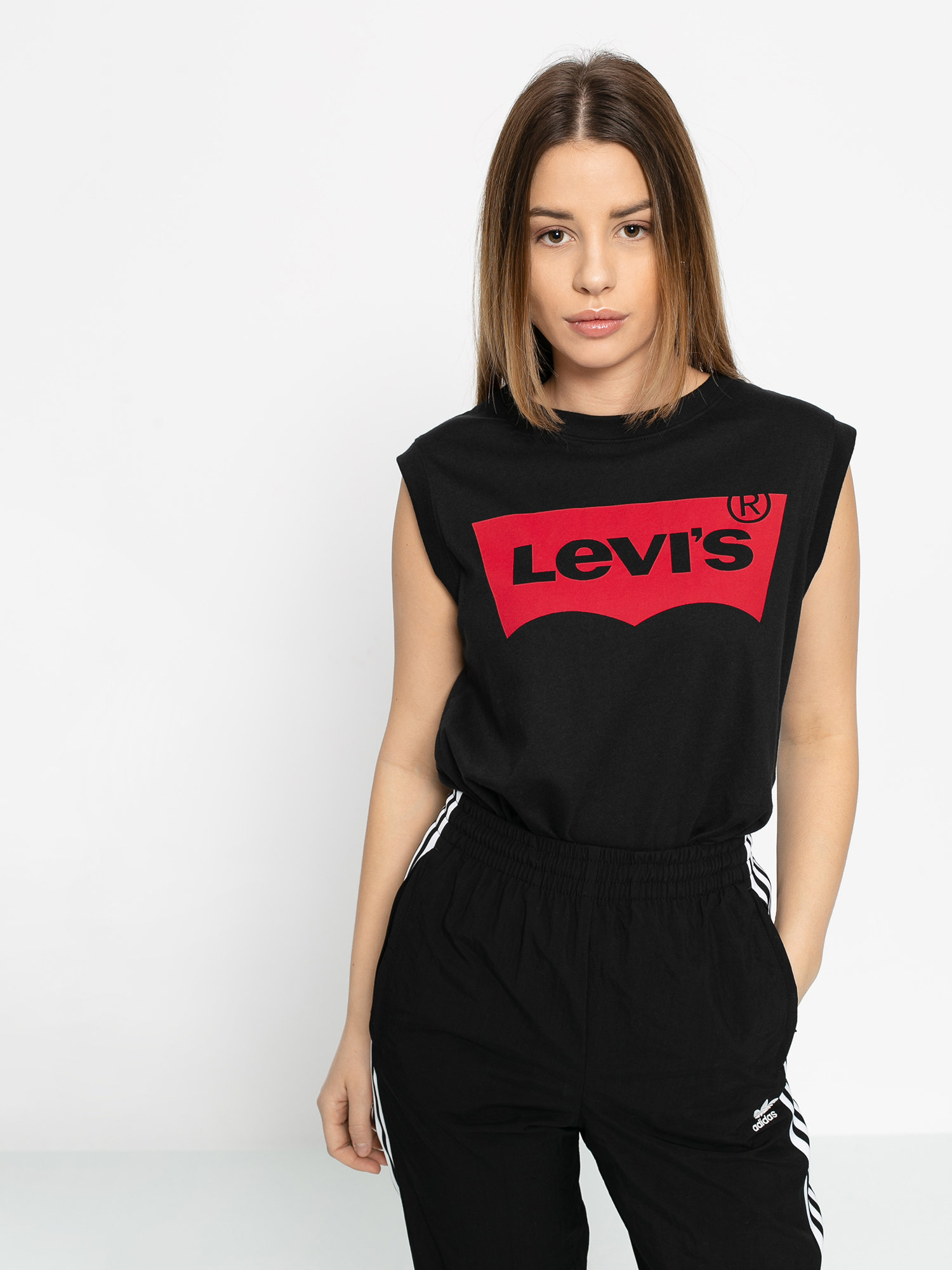 Koszulka Levi's® On Tour Hsmk Wmn (black)