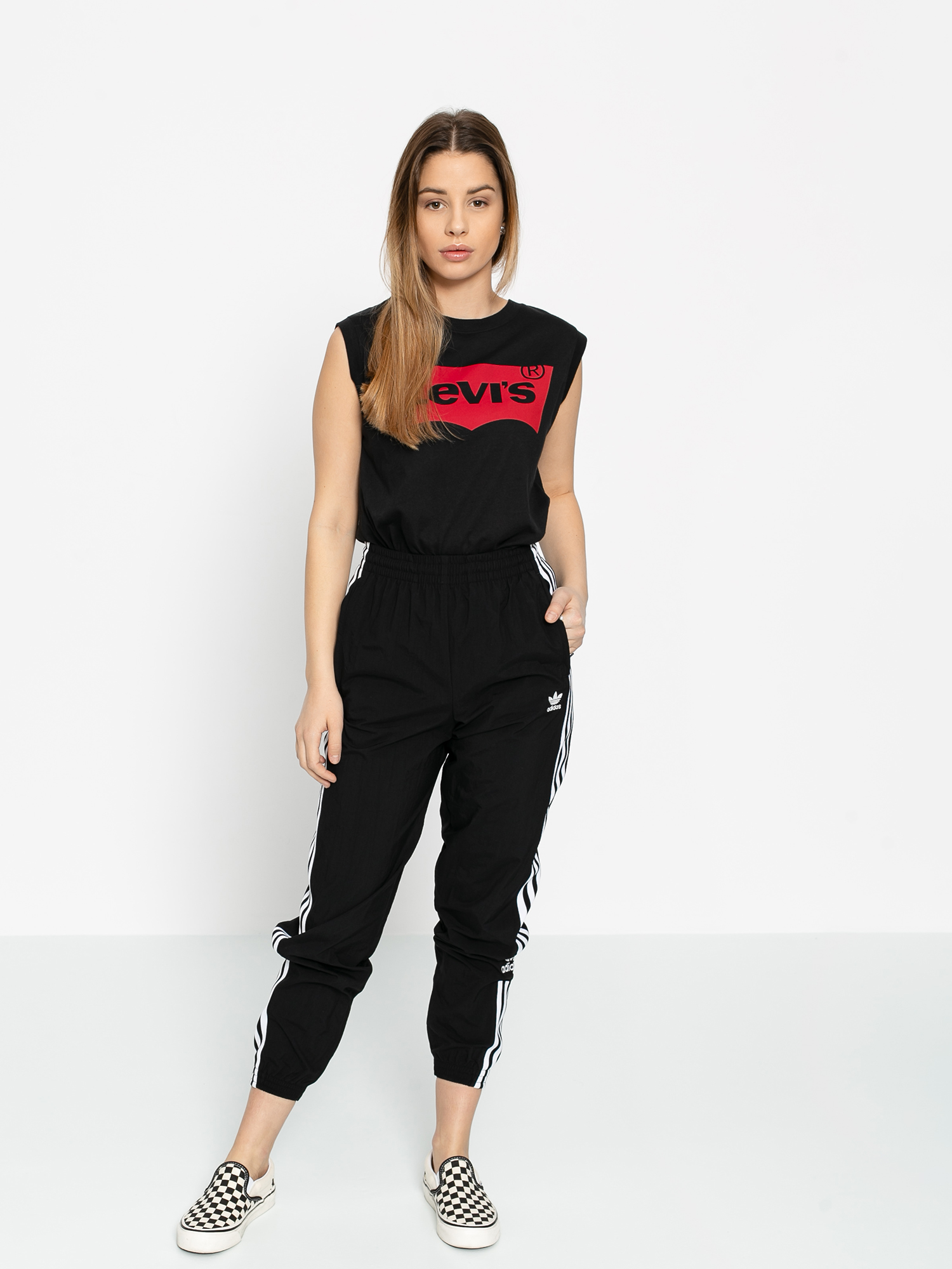 Koszulka Levi's® On Tour Hsmk Wmn (black)