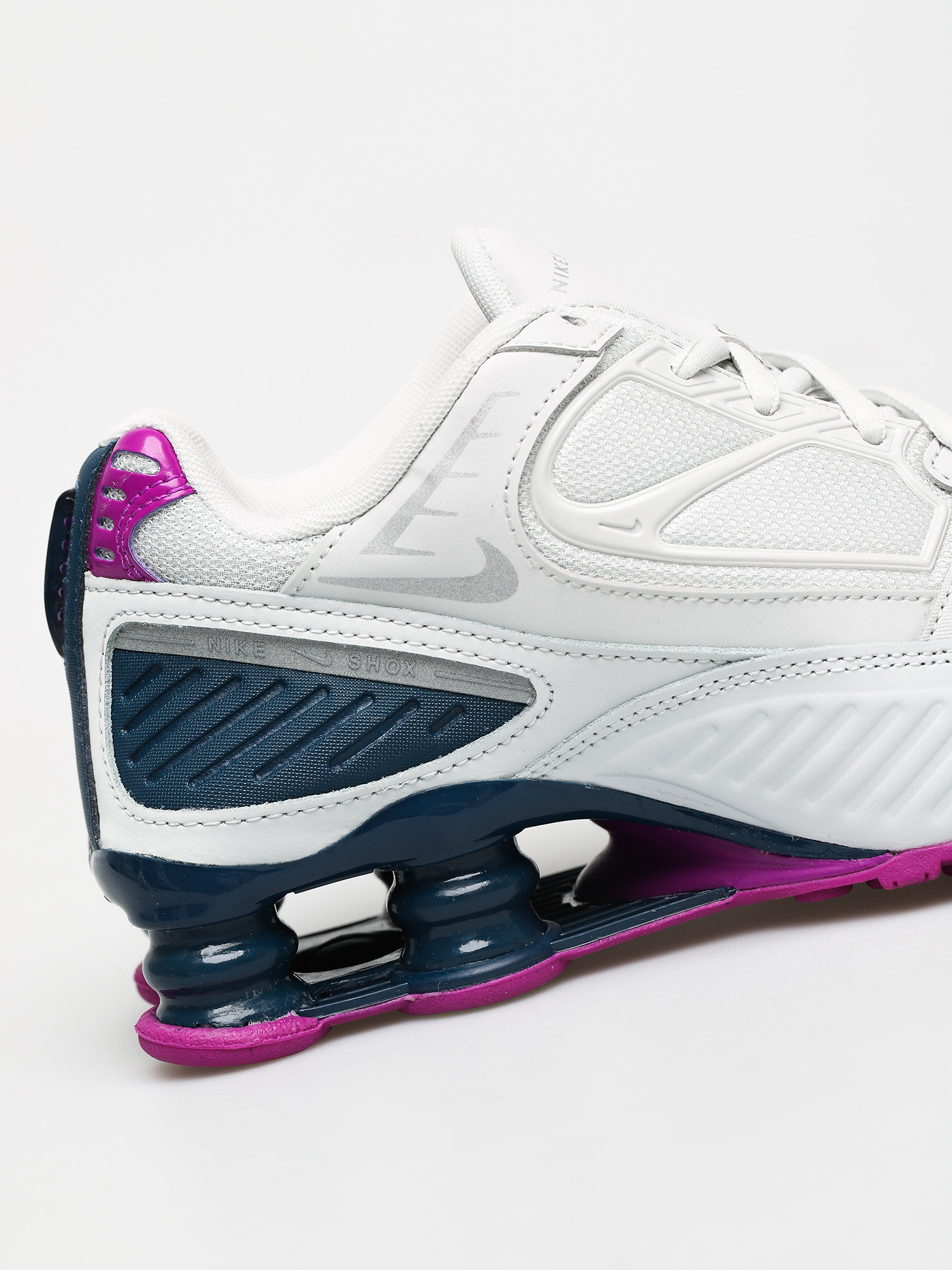 Buty Nike Shox Enigma Wmn (photon dust/reflect silver valerian blue)