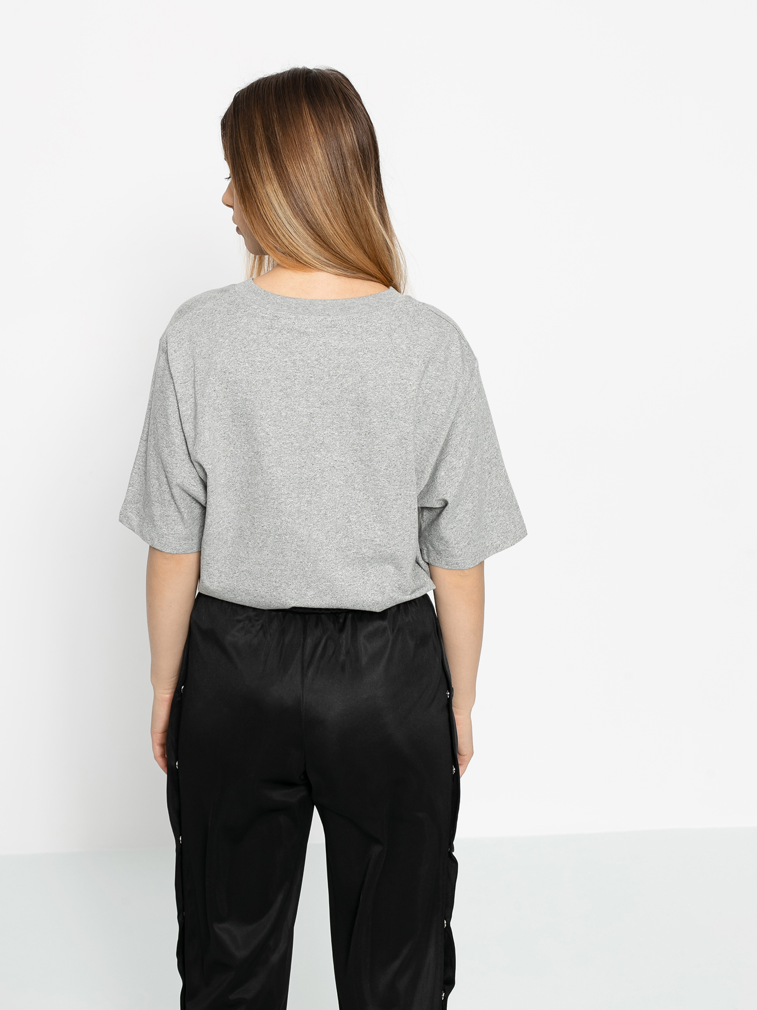 T-shirt Levi's® Graphic Parker Box Tab Wmn (grey)