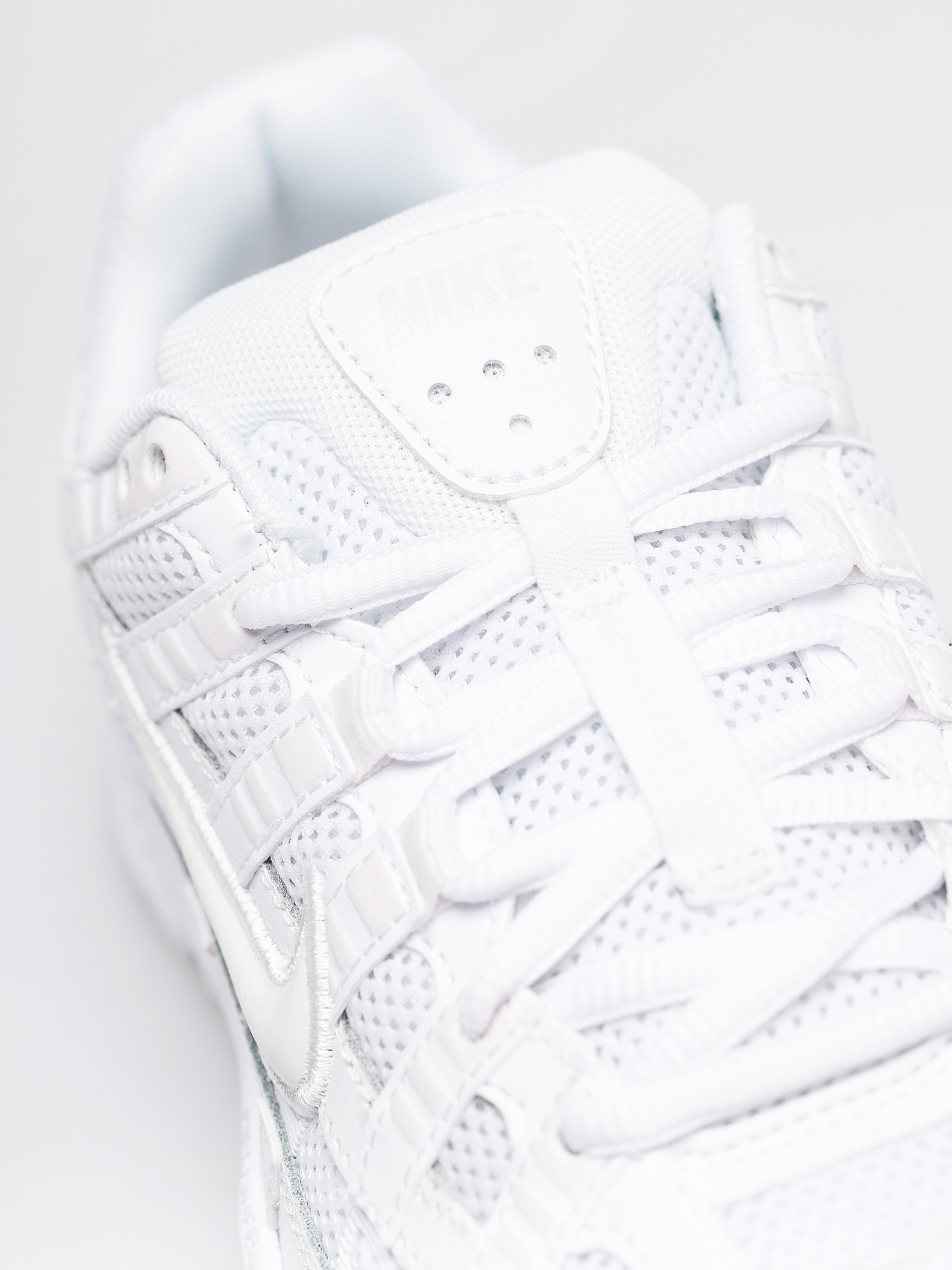 Buty Nike P 6000 Wmn (white/white platinum tint)