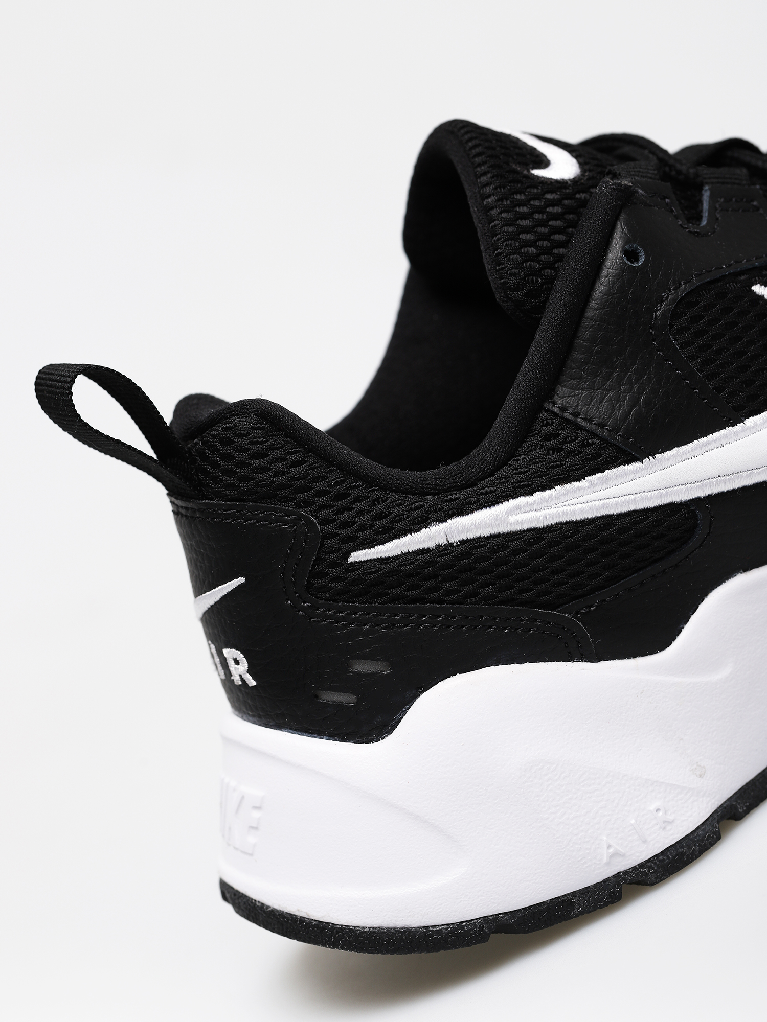 Buty Nike Air Heights (black/white)