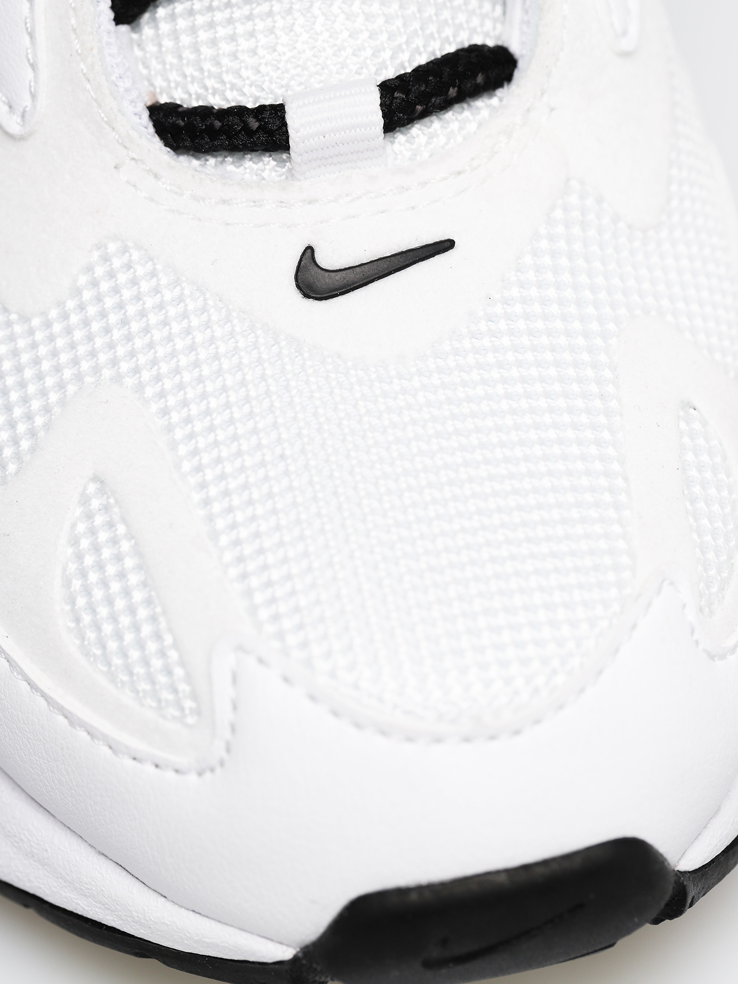 Buty Nike Air Max 200 Wmn (white/metallic gold black)