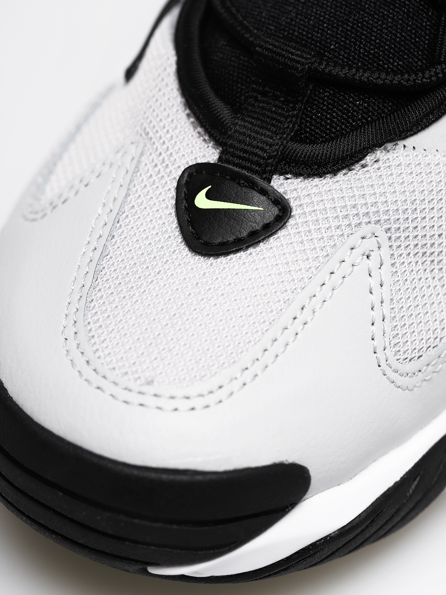 Buty Nike Zoom 2K Wmn (black/barely volt grey fog white)