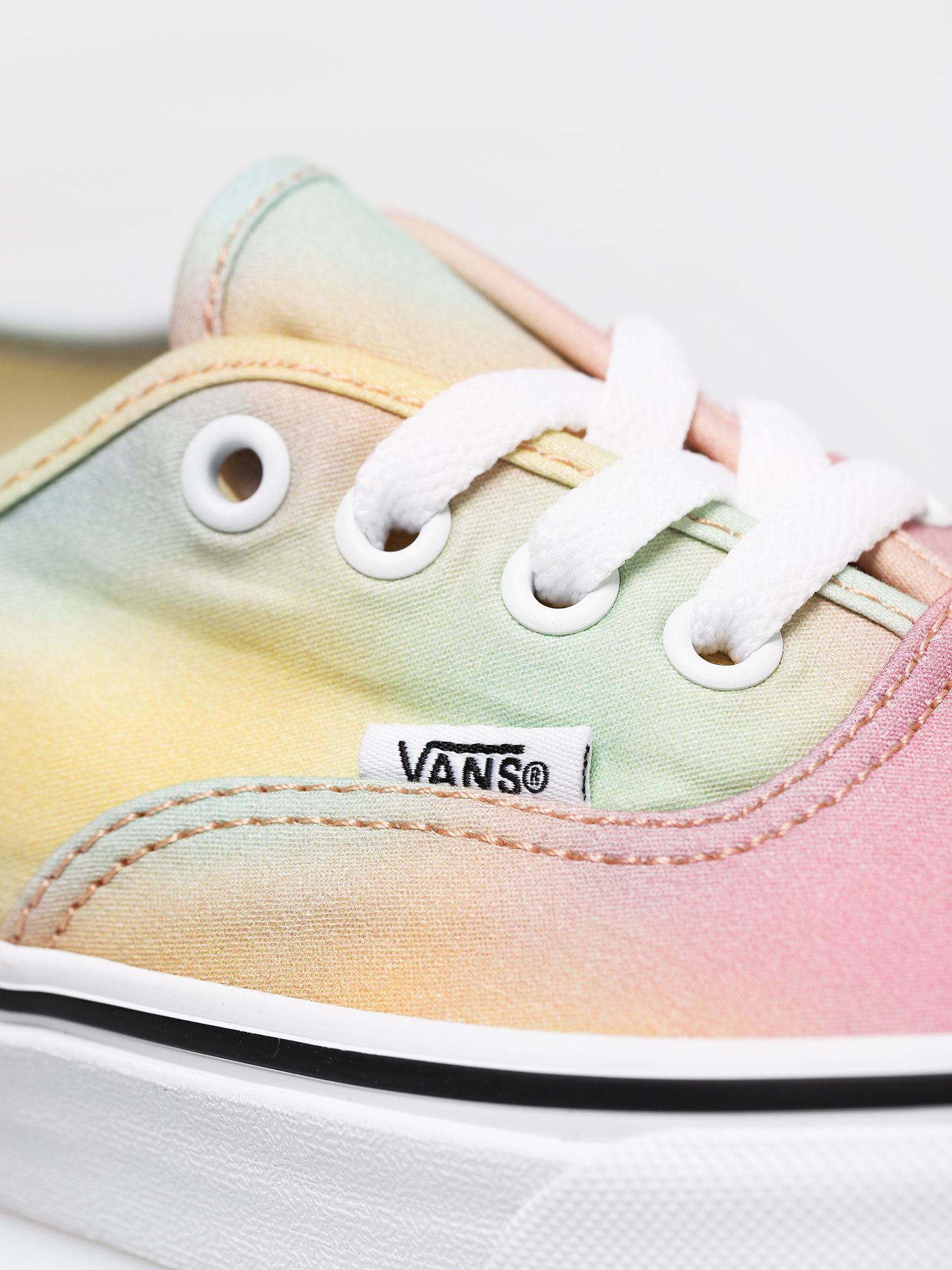 Buty Vans Authentic (aura shift)