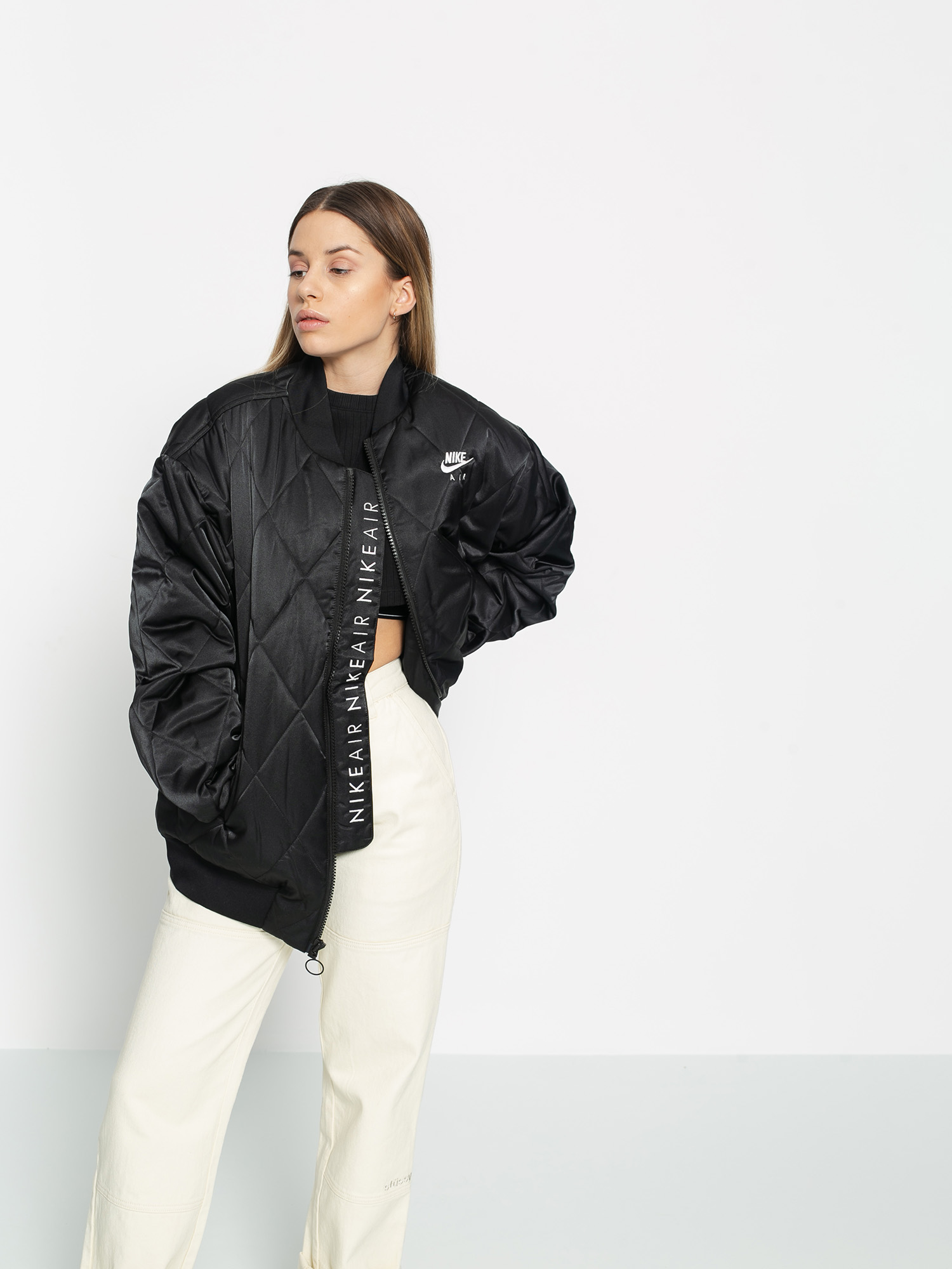 Kurtka Nike Air Syn Fill Jkt Satn Wmn (black/black/white)