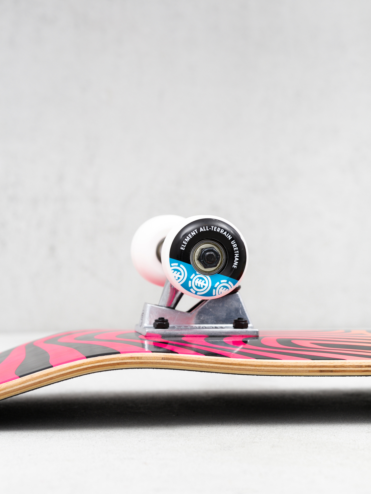 Deskorolka Element Warped (assorted)