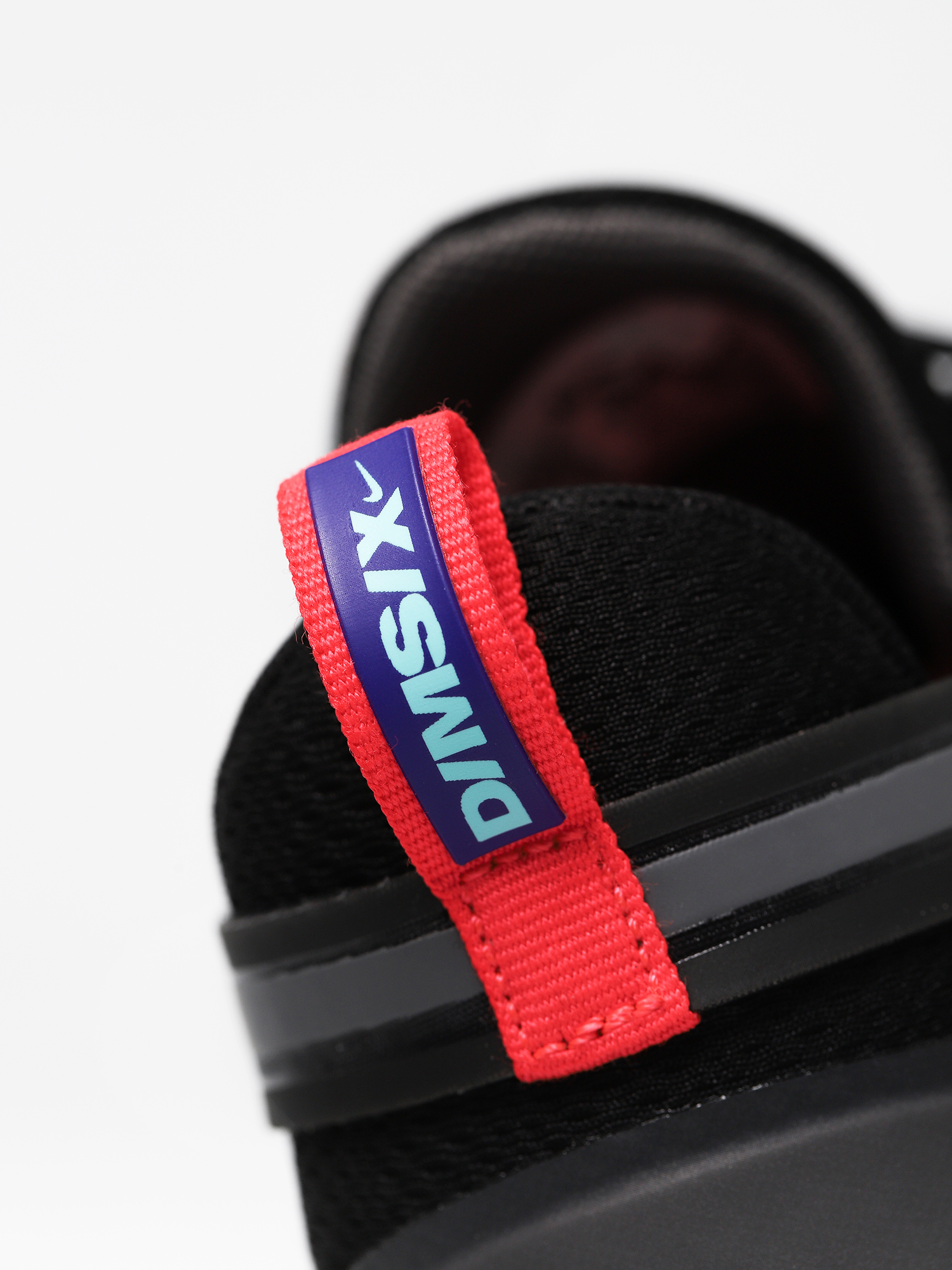 Buty Nike Signal D/Ms/X (black/dark grey off noir rush violet)