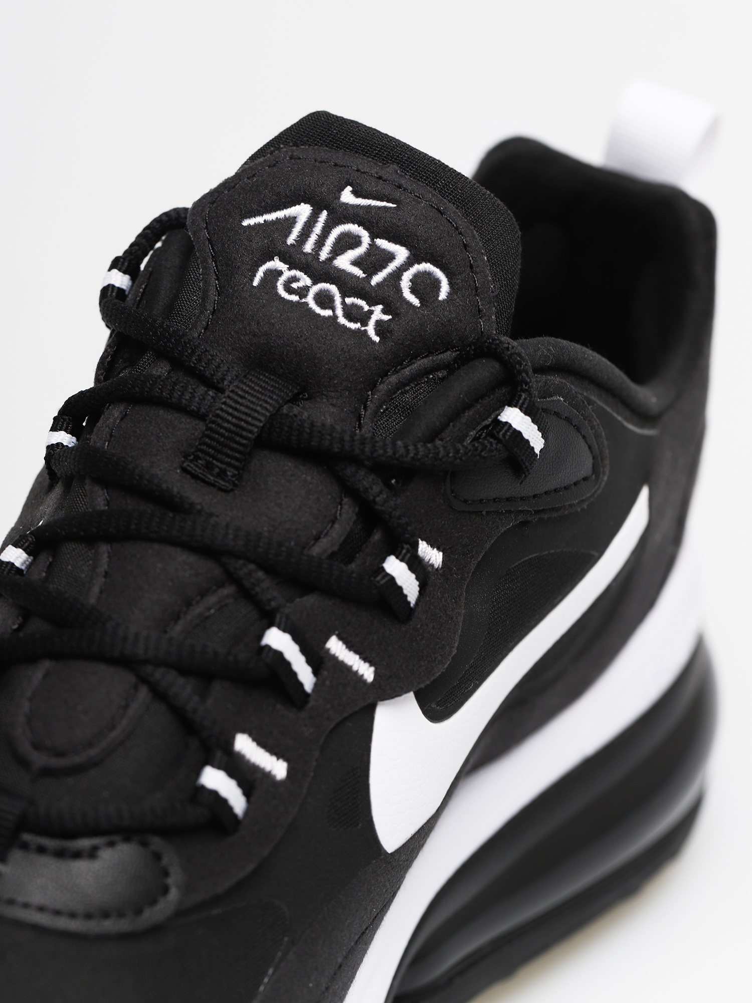 Buty Nike Air Max 270 React (black/white black)
