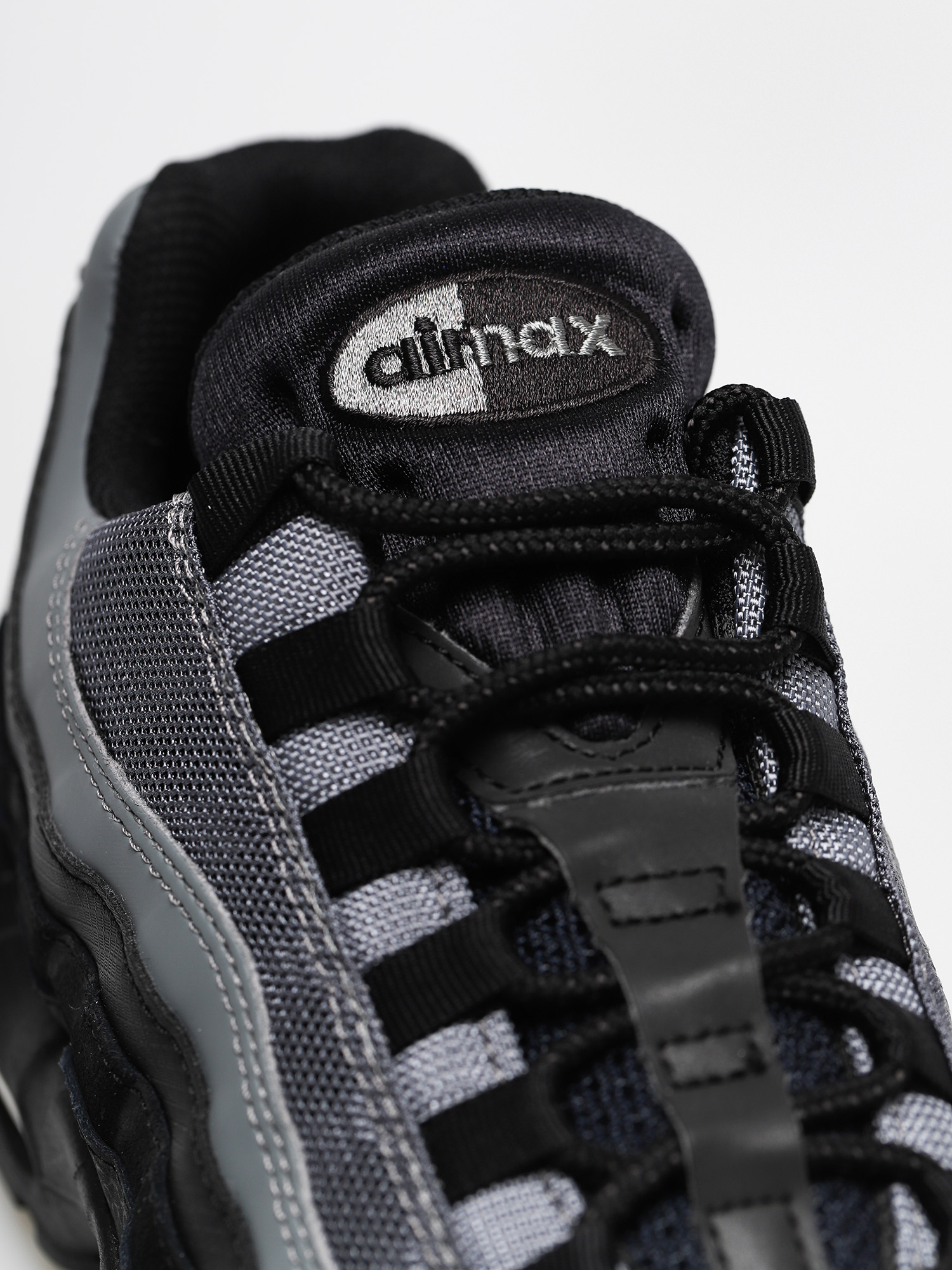 Buty Nike Air Max 95 Essential (black/white smoke grey)