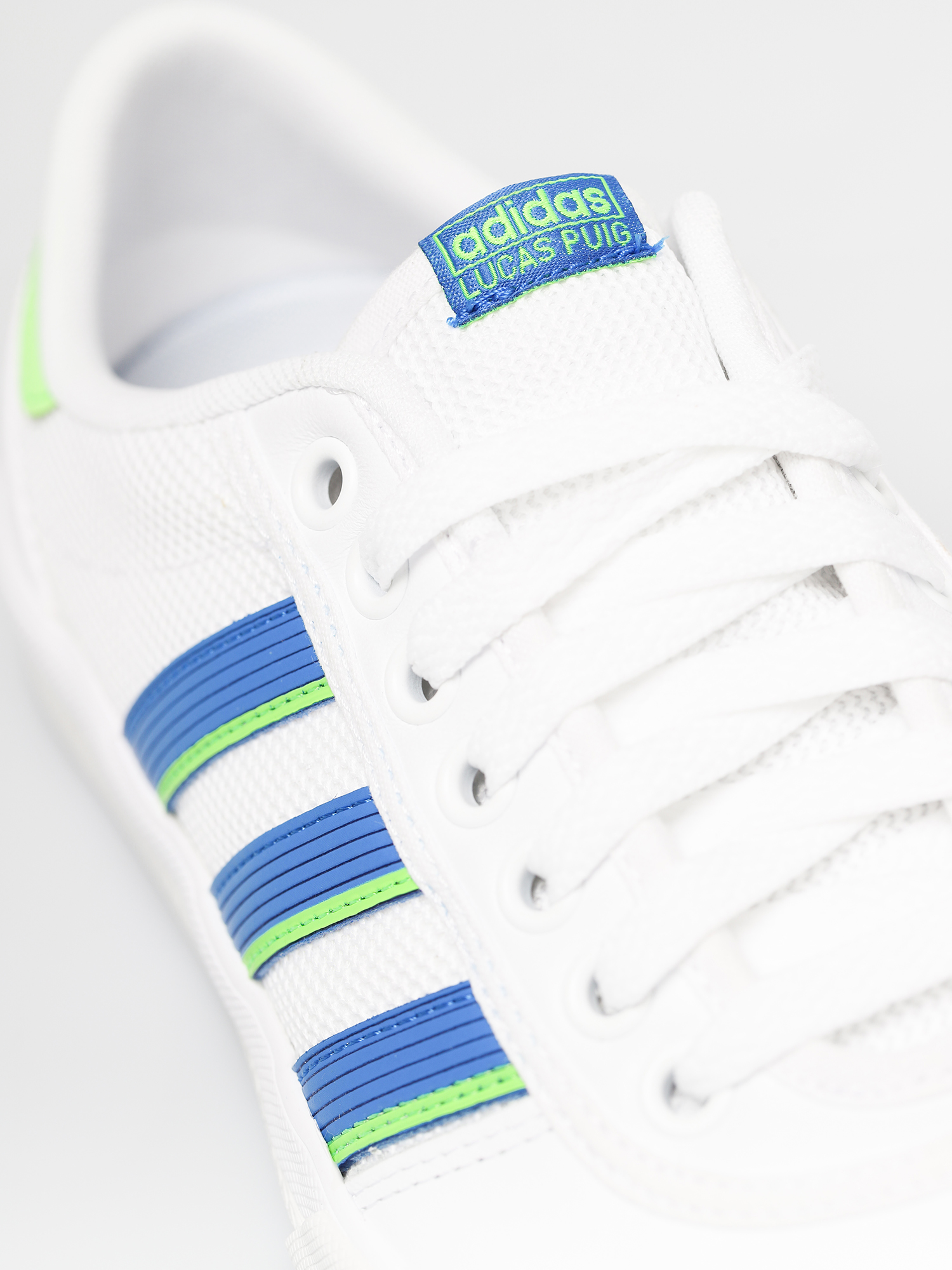 Buty adidas Lucas Premiere (ftwwht/globlu/siggnr)