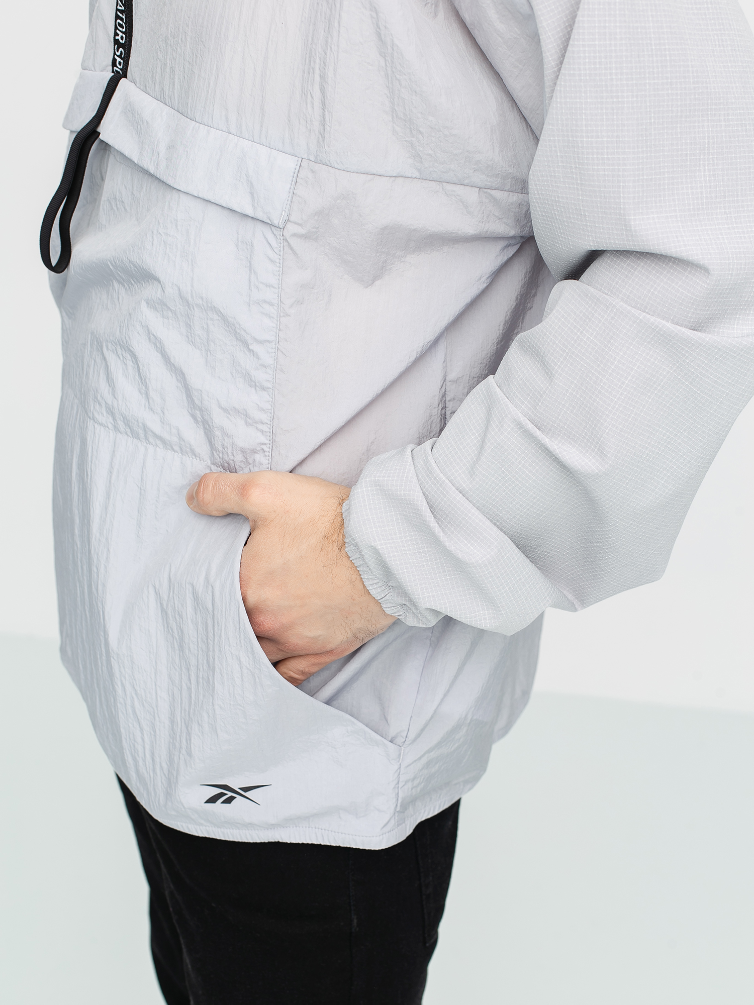 Kurtka Reebok Ts Woven Anorak (stegry)