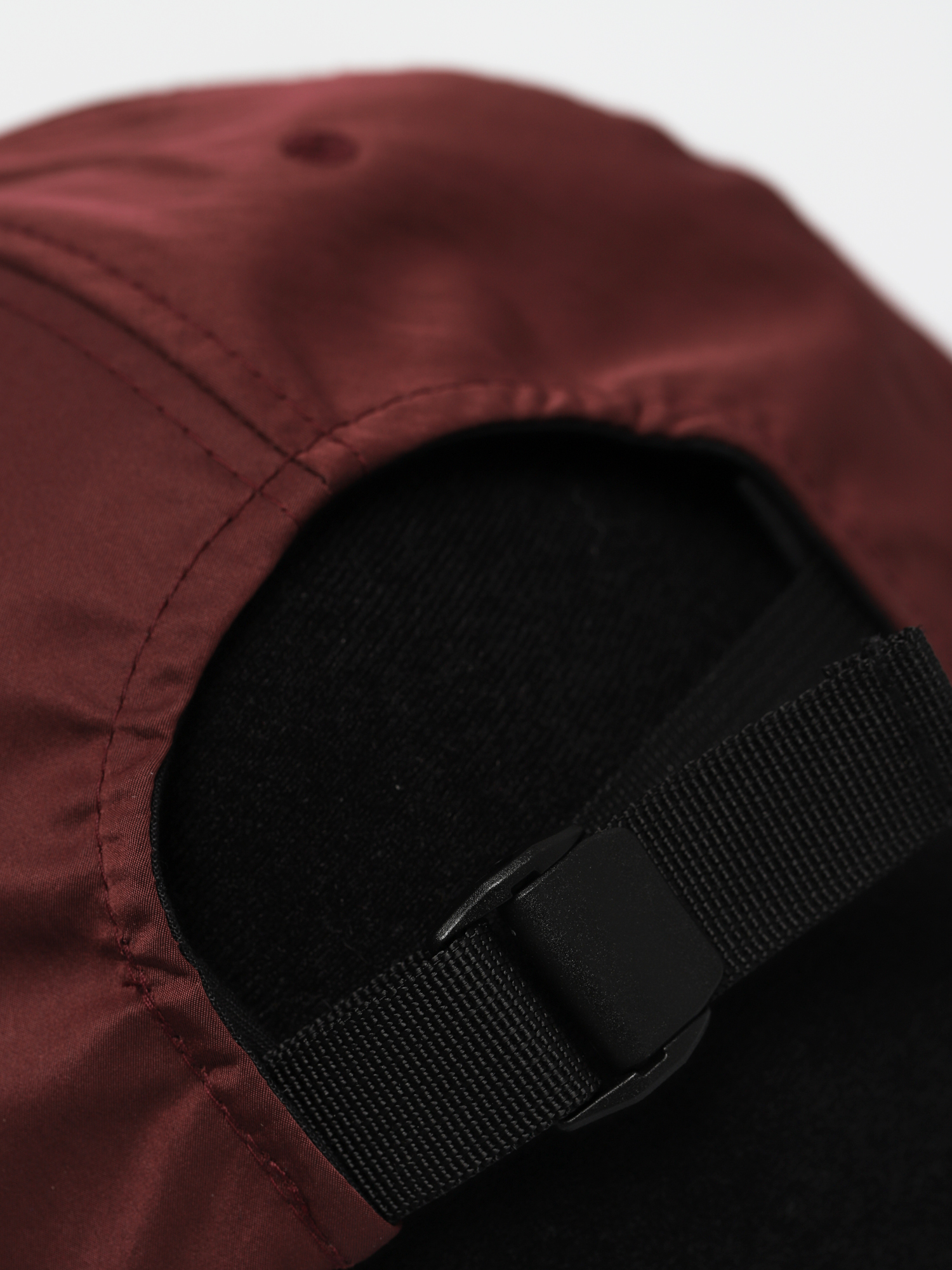 Czapka z daszkiem Stussy Lined Nylon Low Pro ZD (berry)