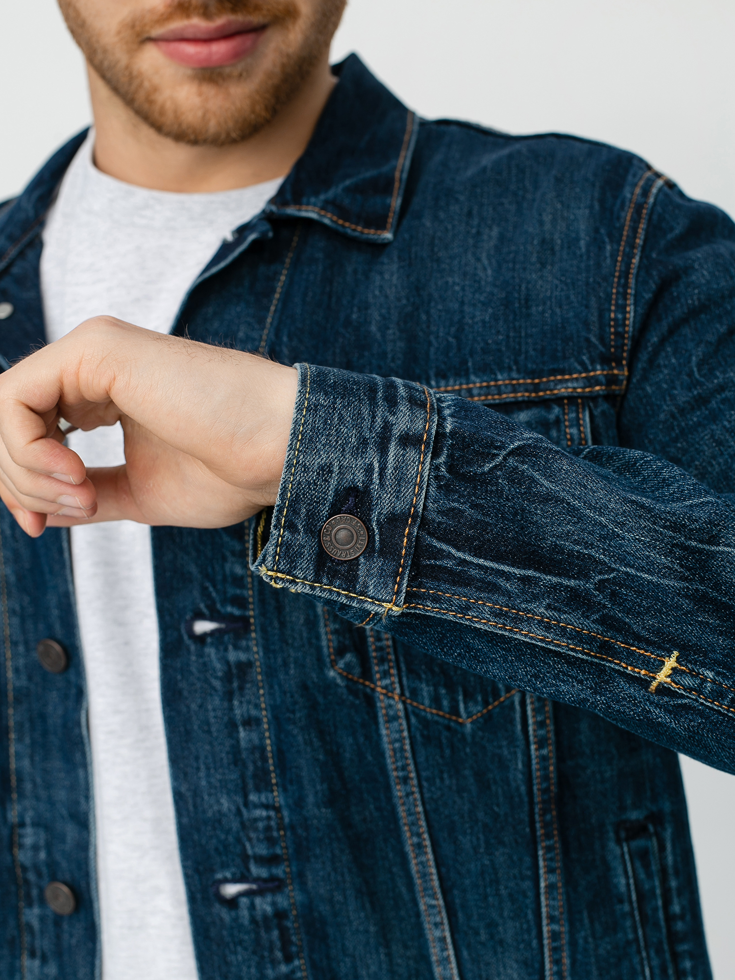 Kurtka Levi's® The Trucker Palmer (med indigo/worn in)