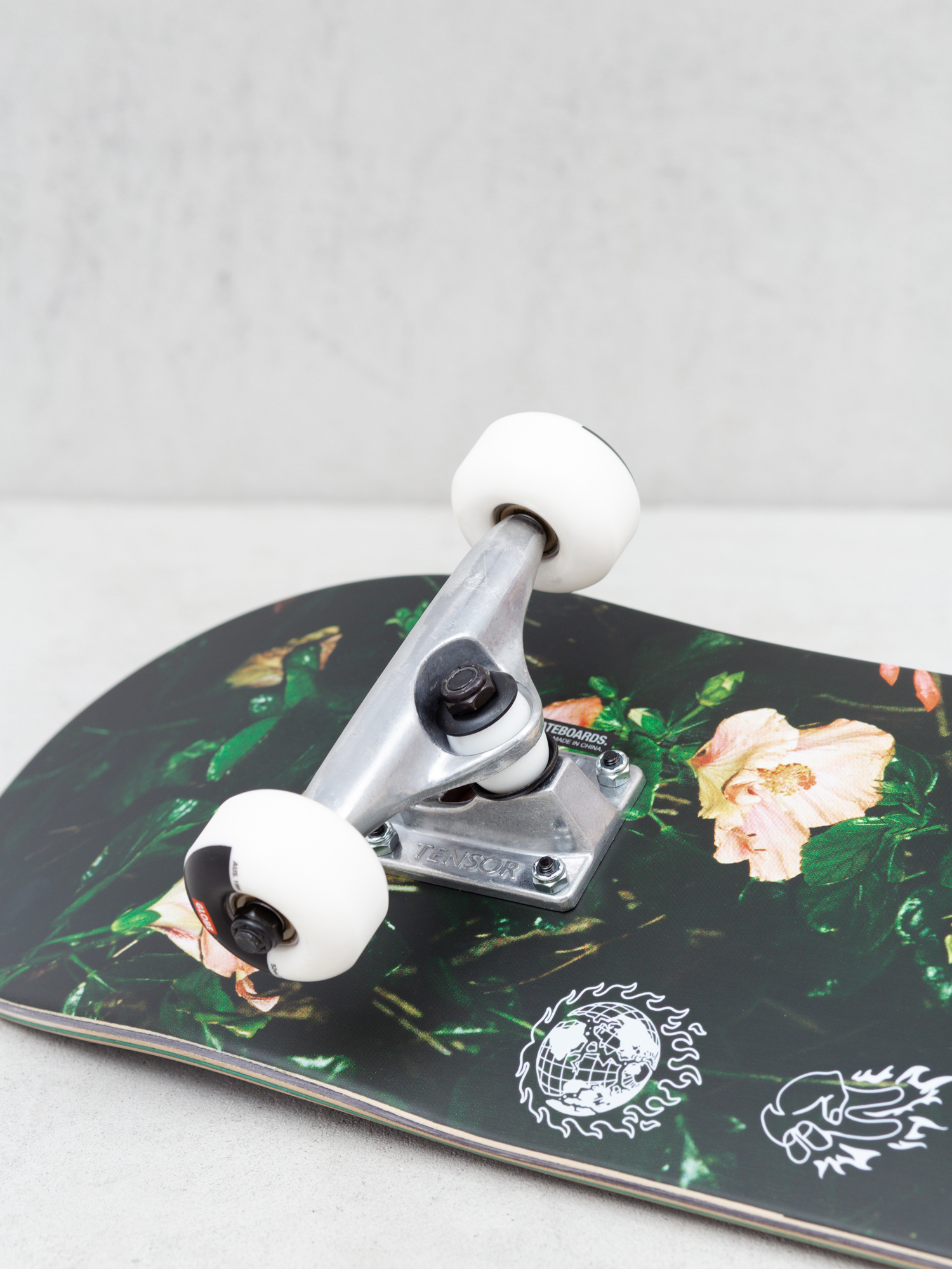 Deskorolka Globe G1 Insignia (maple/thornbush)