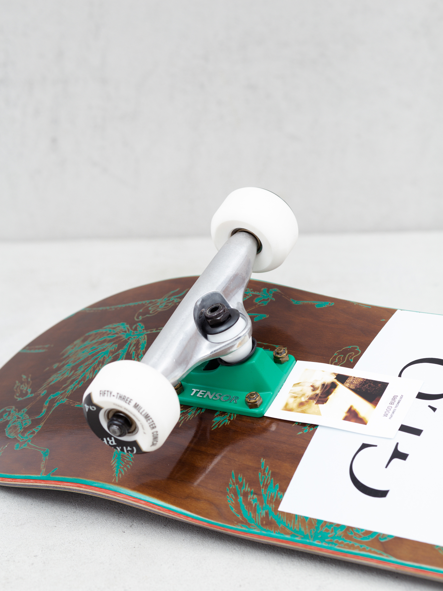 Deskorolka Globe G2 Typhoon (green)