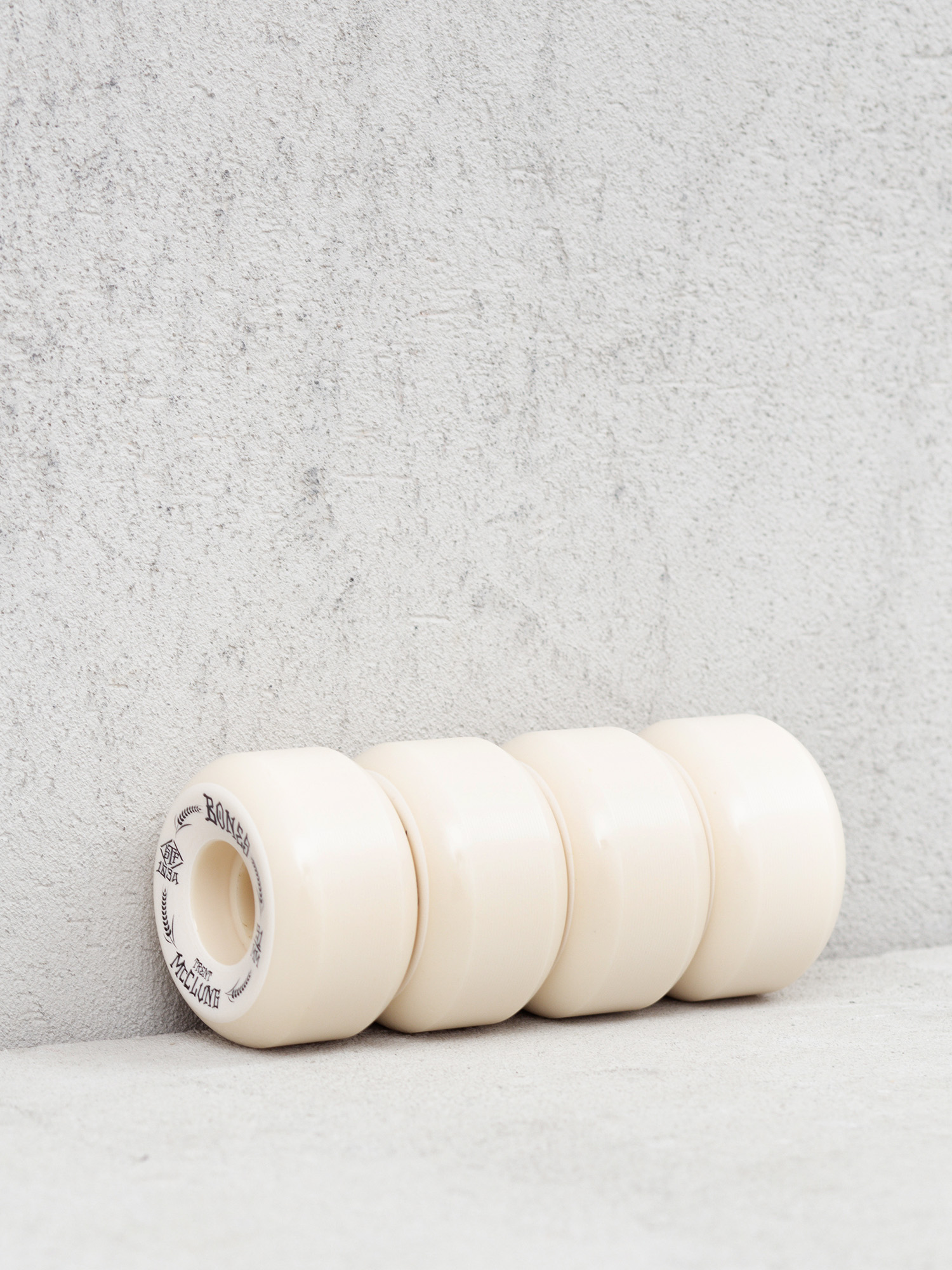 Kółka Bones Trent Mclung Oats 103A V5 (white)