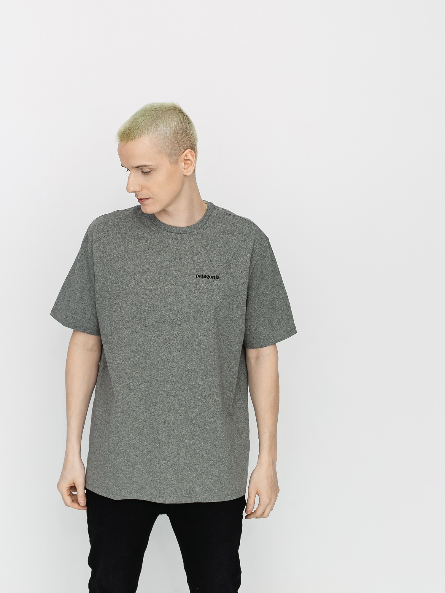 T-shirt Patagonia P6 Logo Responsibili (gravel heather)