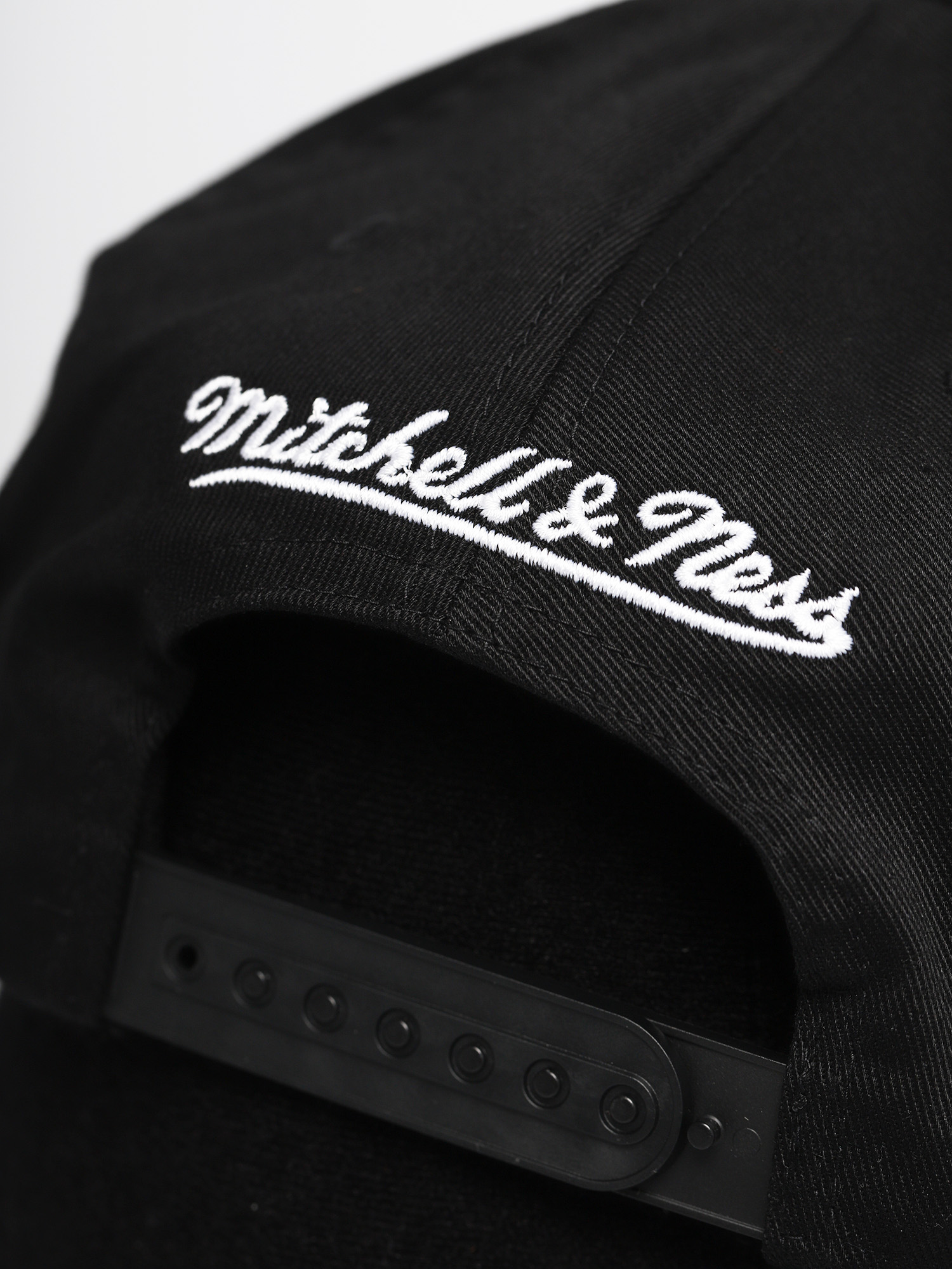 Czapka z daszkiem Mitchell & Ness Logo 110 6 Panel ZD (black)