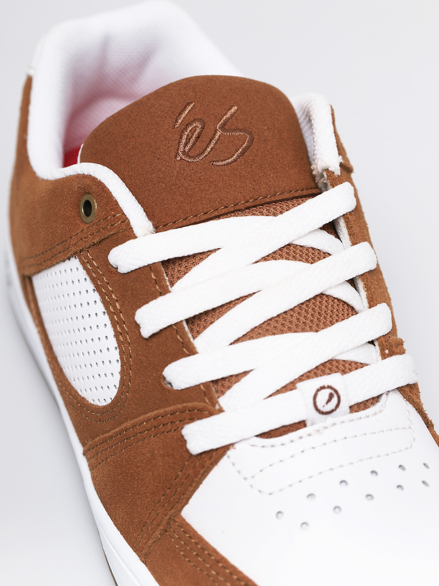 Buty eS Accel Slim (brown/white)