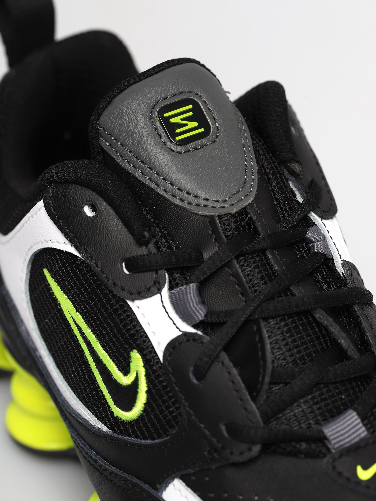 Buty Nike Shox Tl Nova Wmn (black/black lemon venom iron grey)