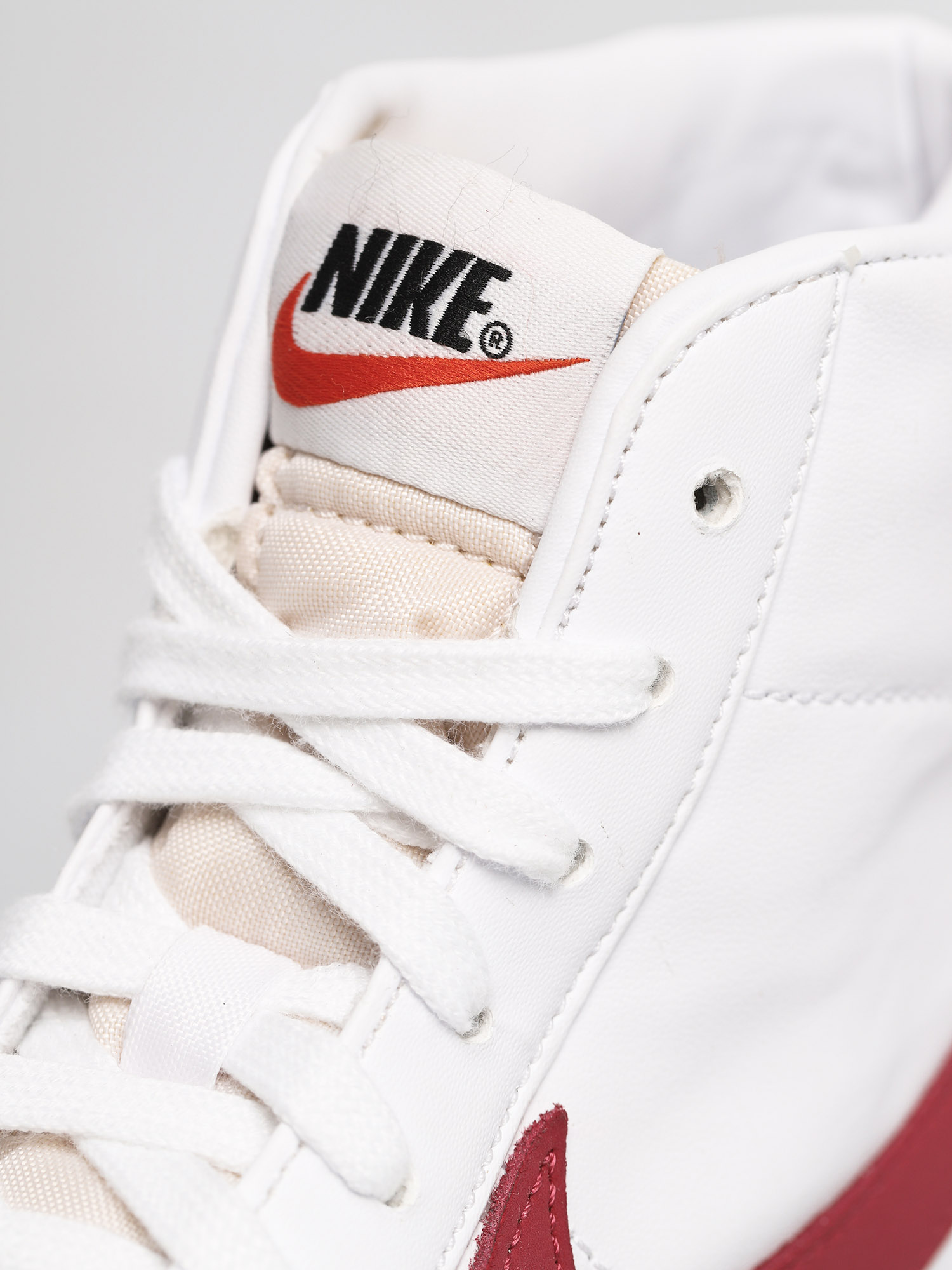 nike blazer mid 77 white worn brick sail